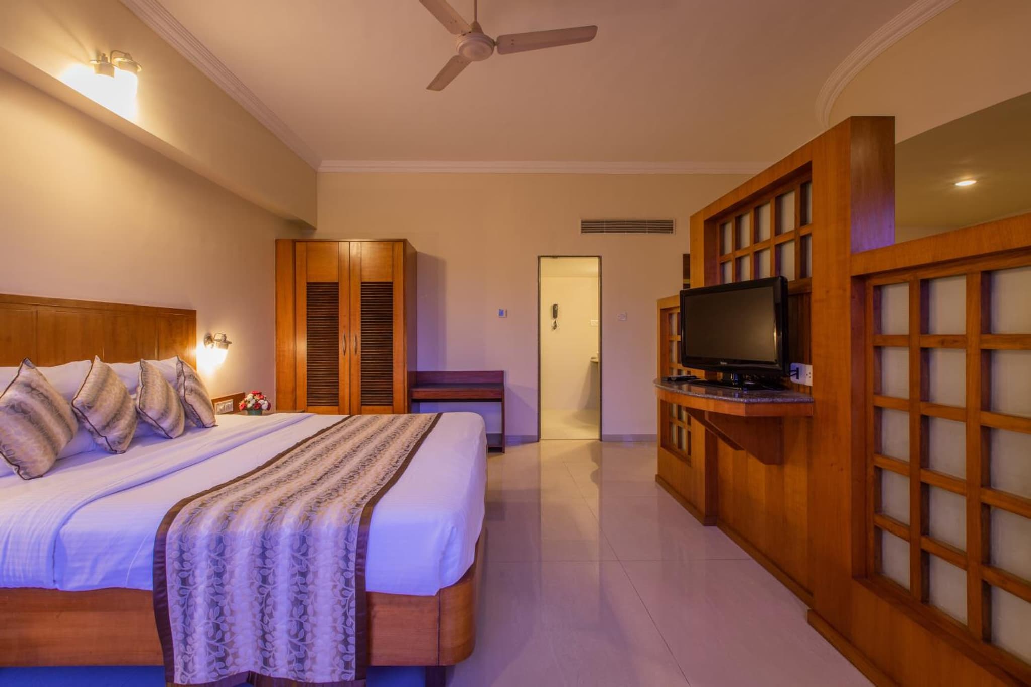 Nanutel Margao photo 8