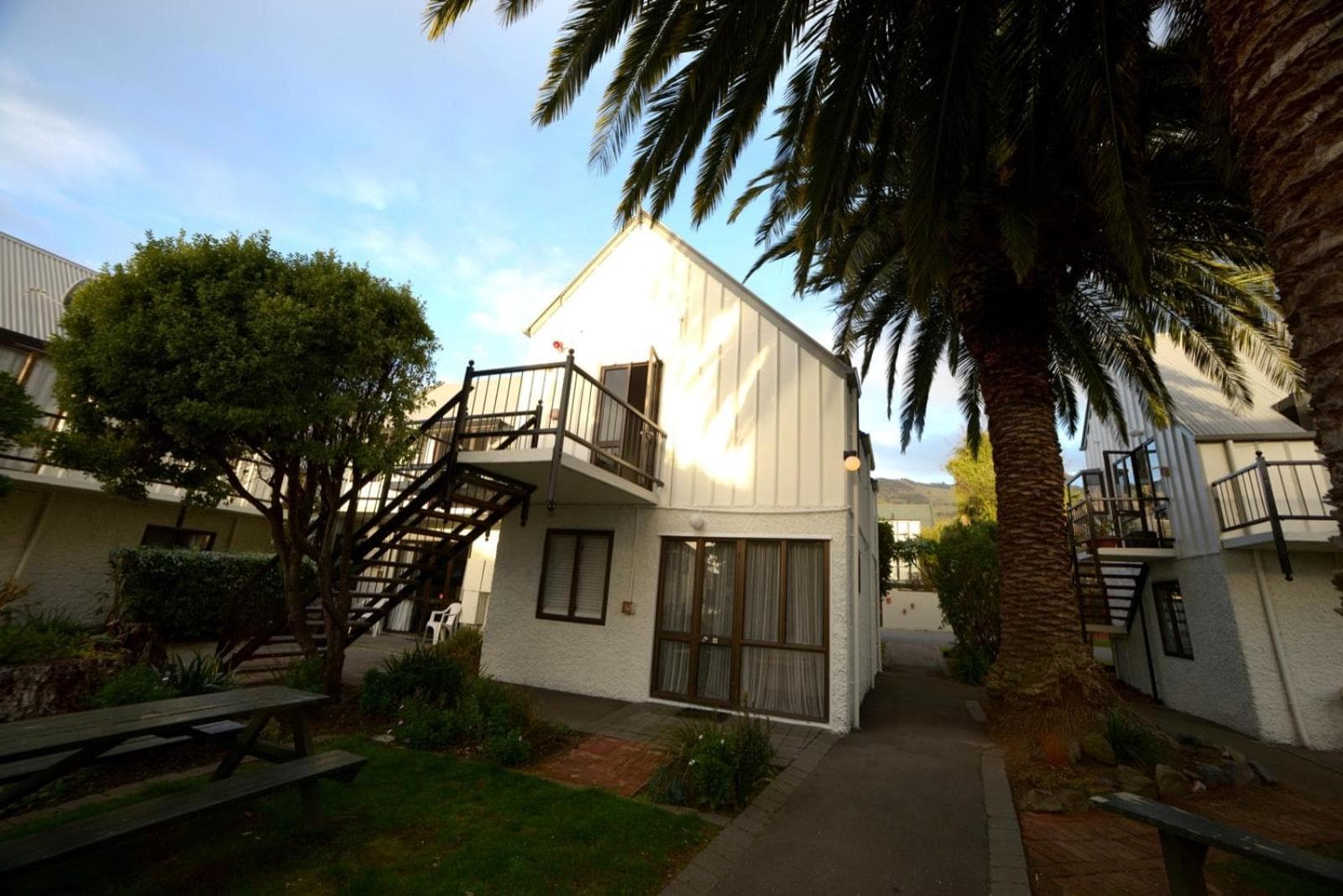 Akaroa Village Inn