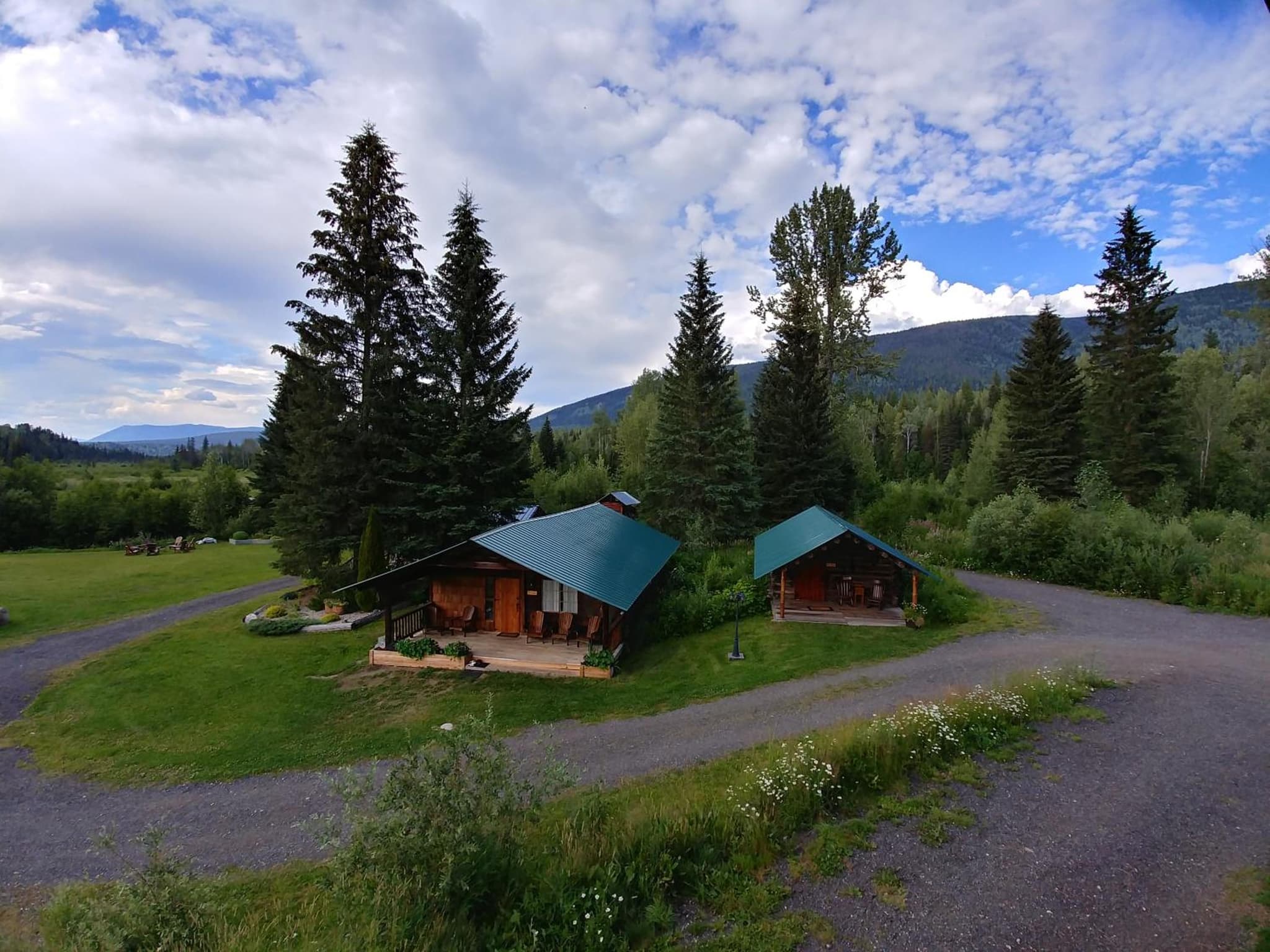 Wolfwood Guest Ranch