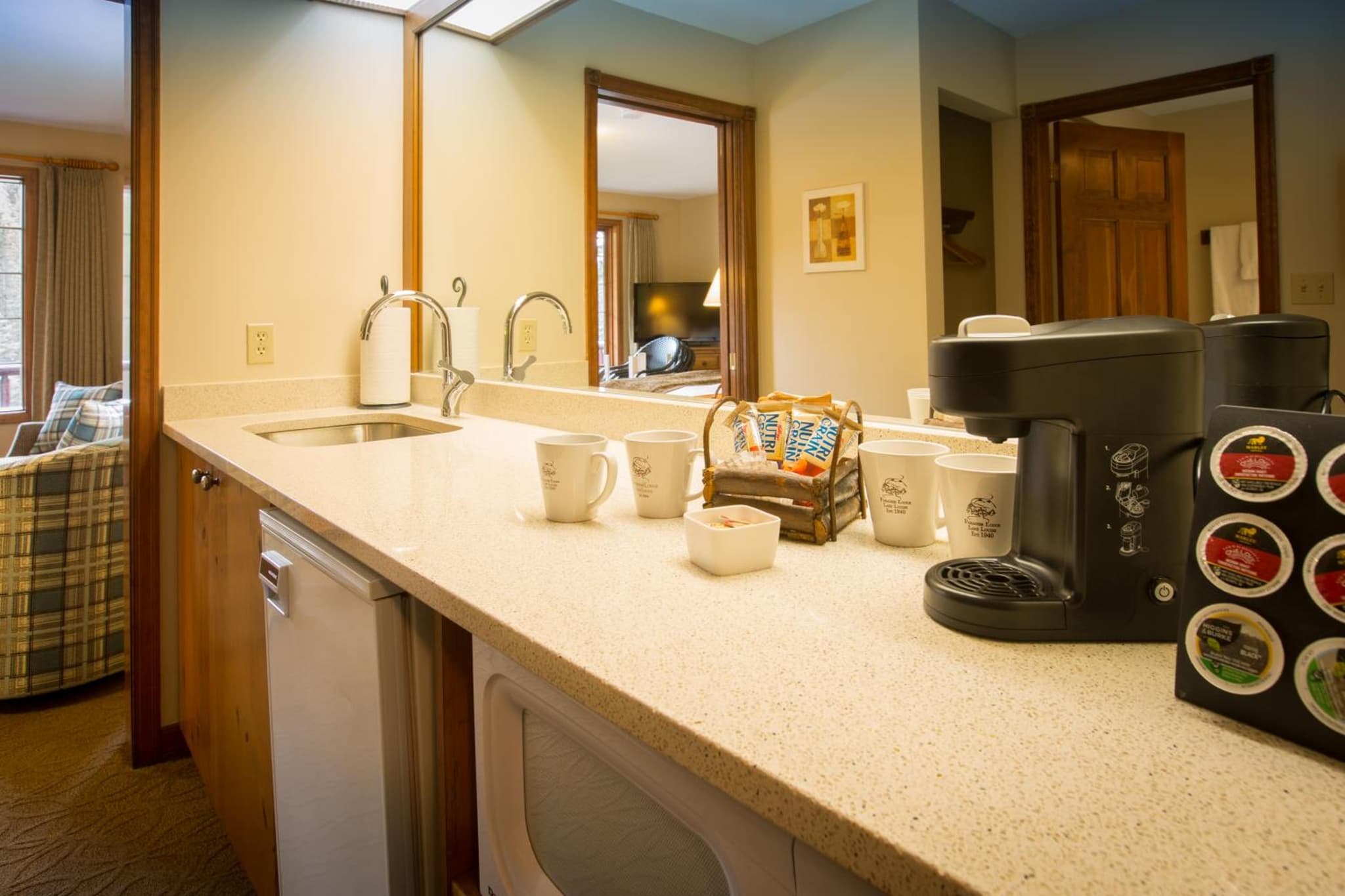 Paradise Lodge and Bungalows photo 4