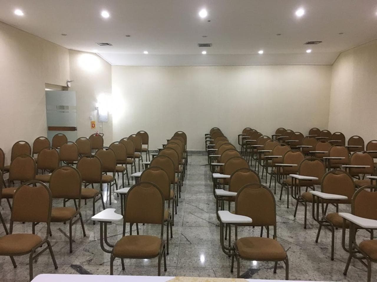 Hotel Golden Park Curitiba By Nacional Inn photo 4