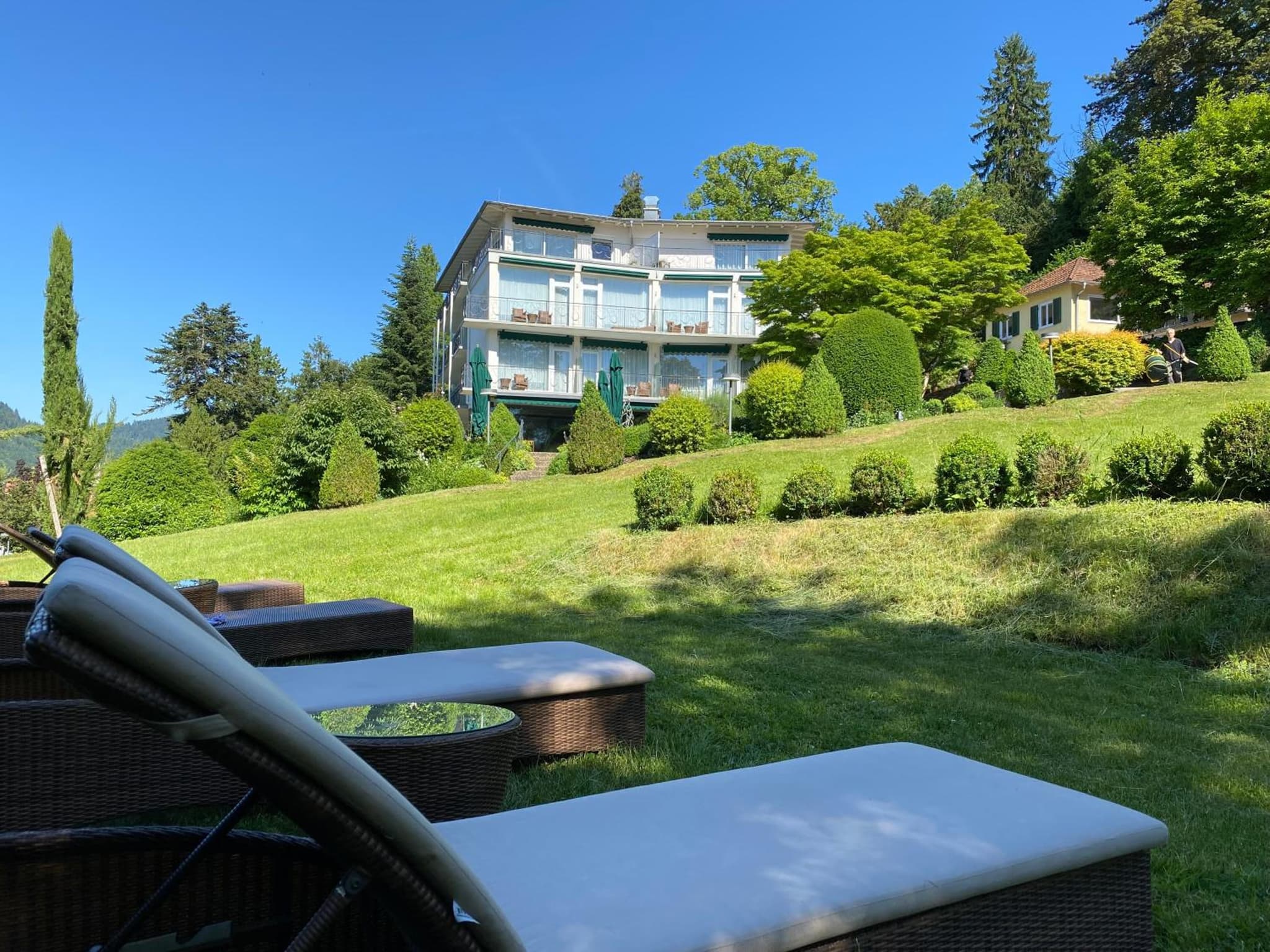 DAS SCHLOSSBERG - Boutique Hotel im Park- Nahe der Therme