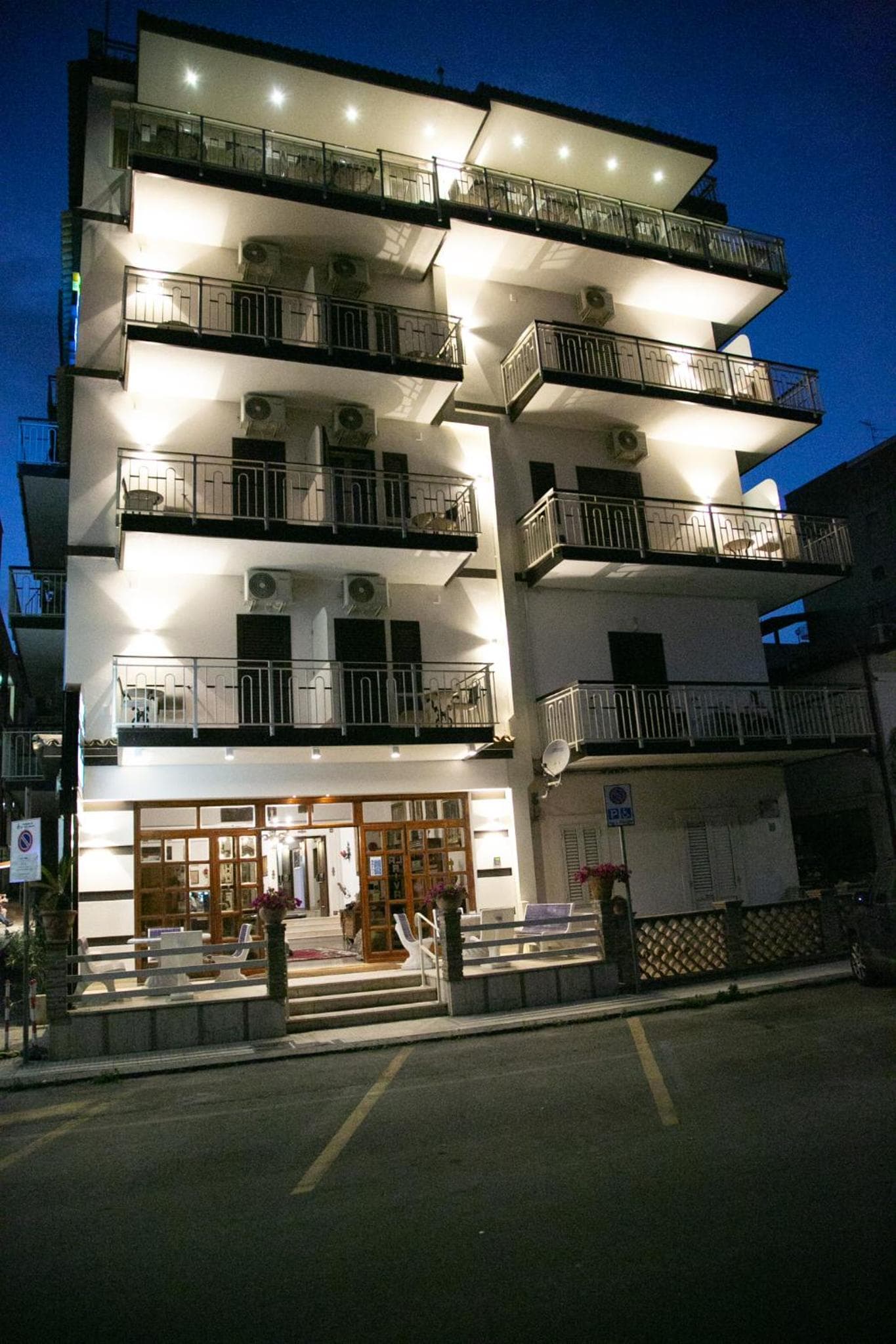 Hotel La Riva photo 7