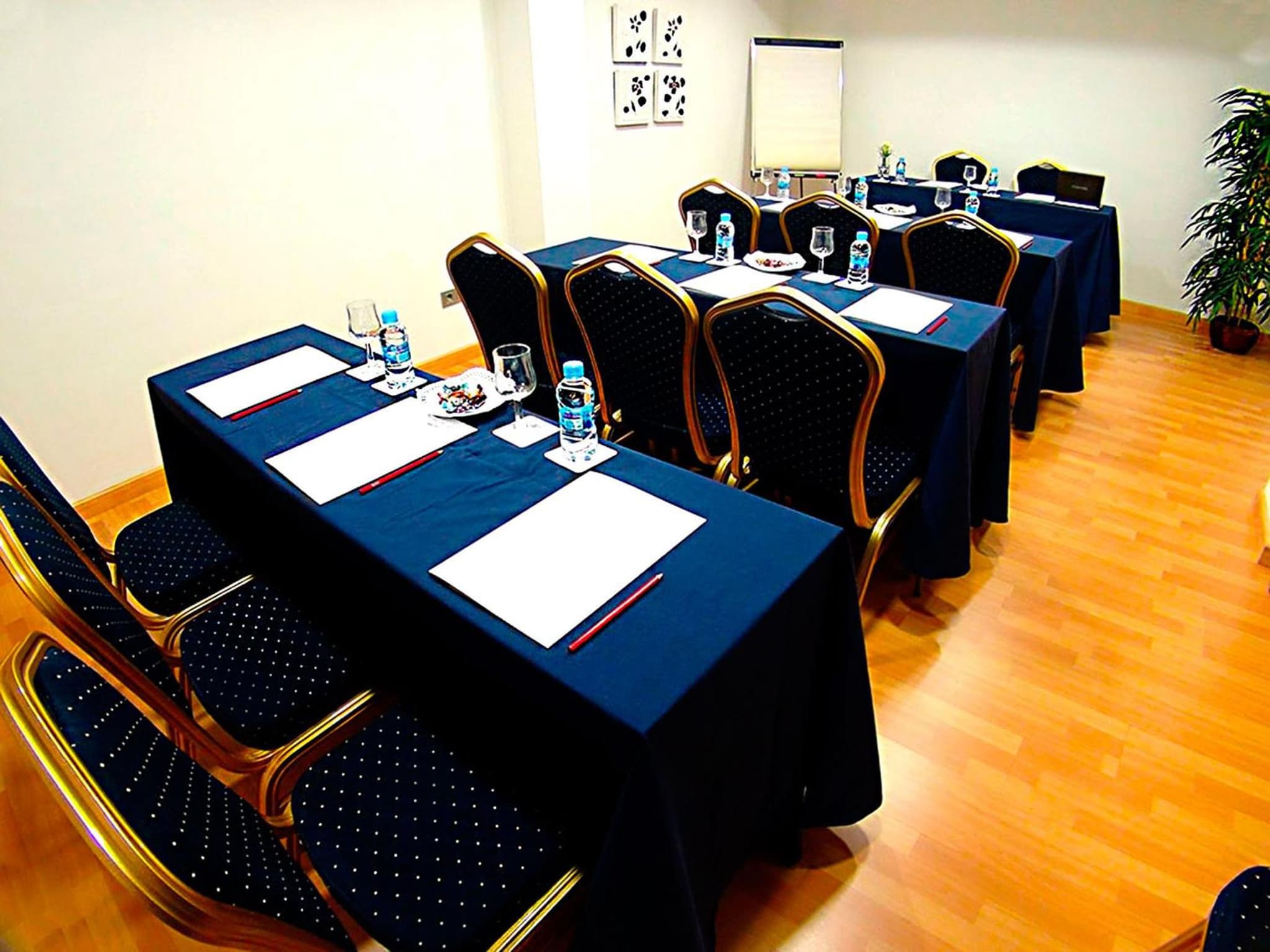 meeting & event spaces