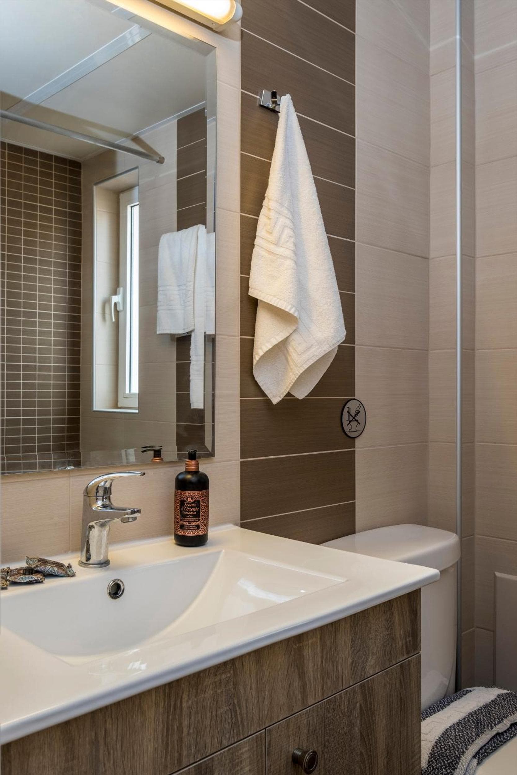 Theos Holidays Apartments photo 6
