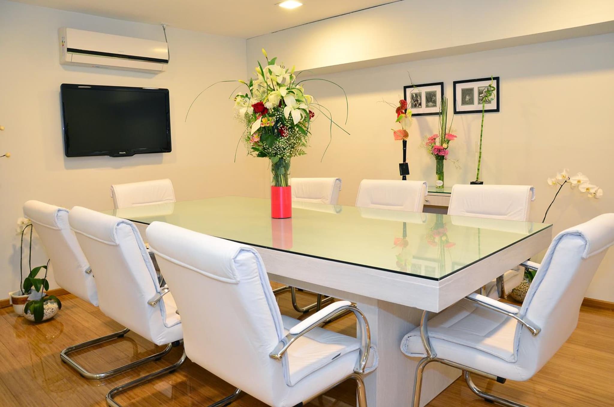 meeting & event spaces