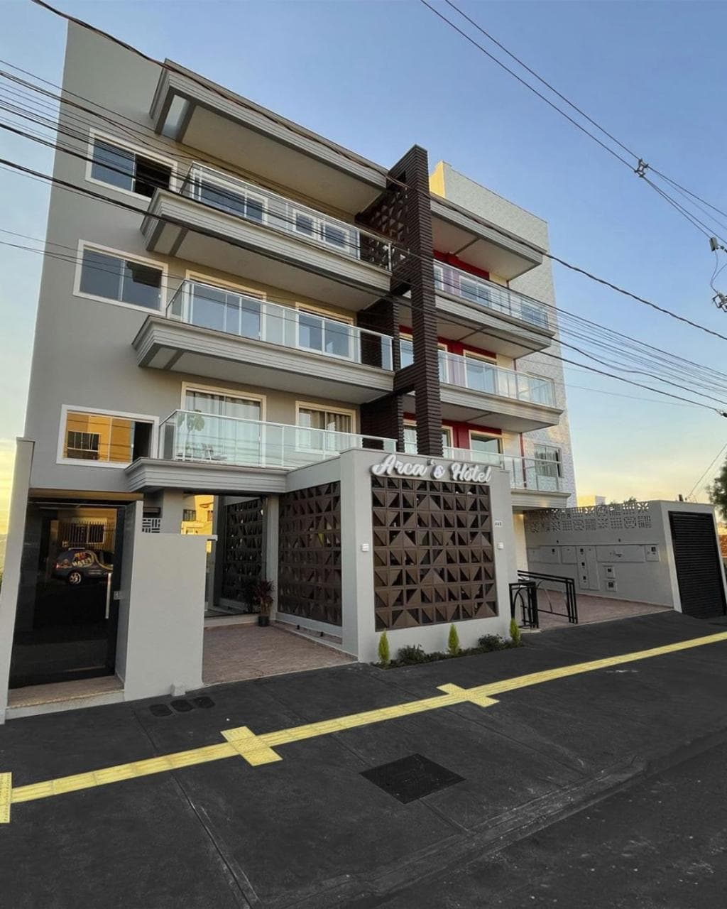 Arca's Executive Hotel