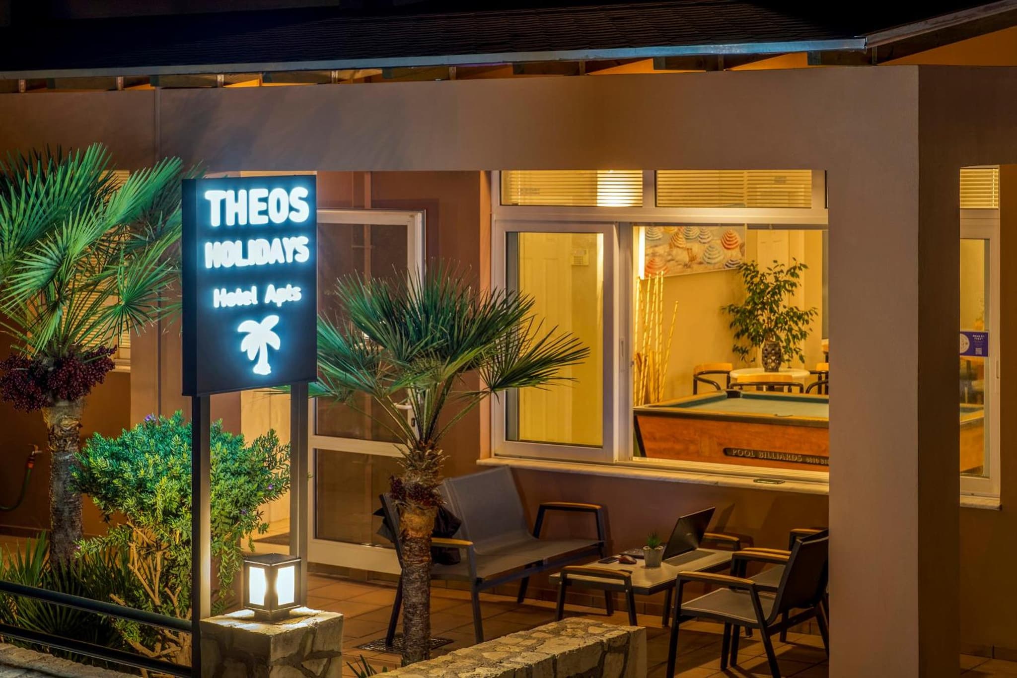 Theos Holidays Apartments photo 2