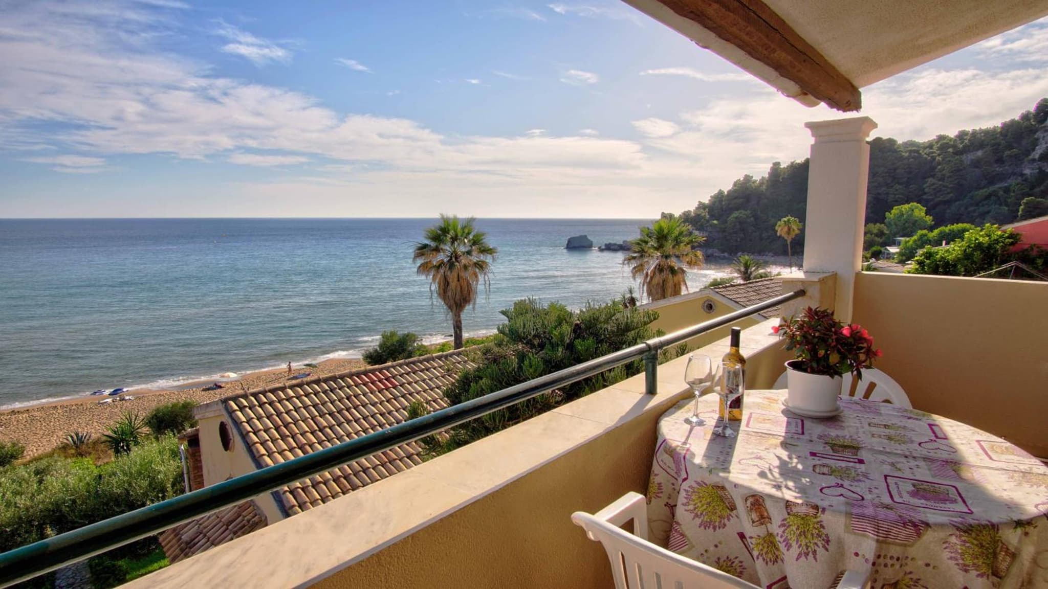 Sea View Maisonette Glyfada Beach