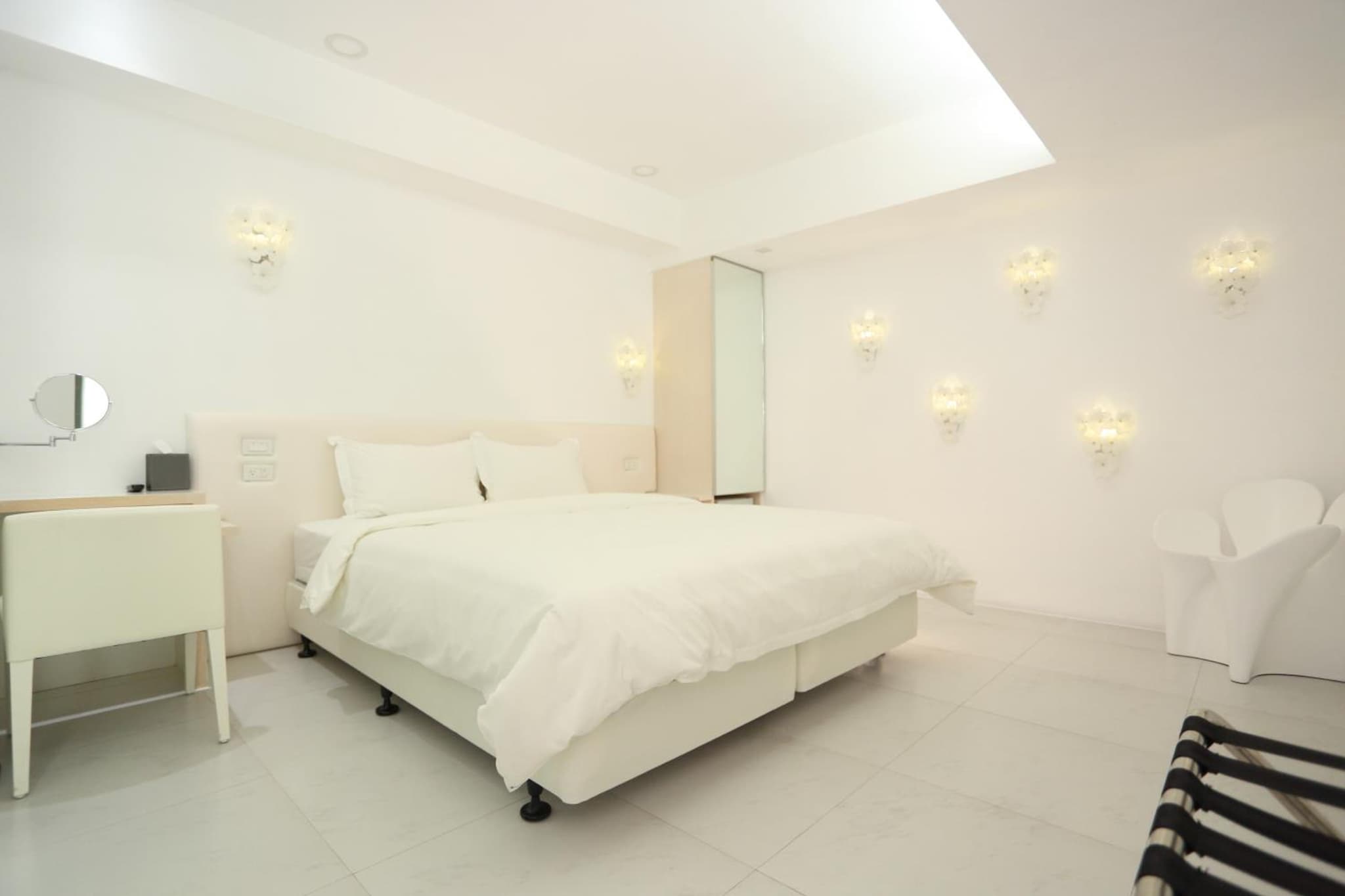 The Fantasy Apartment photo 4
