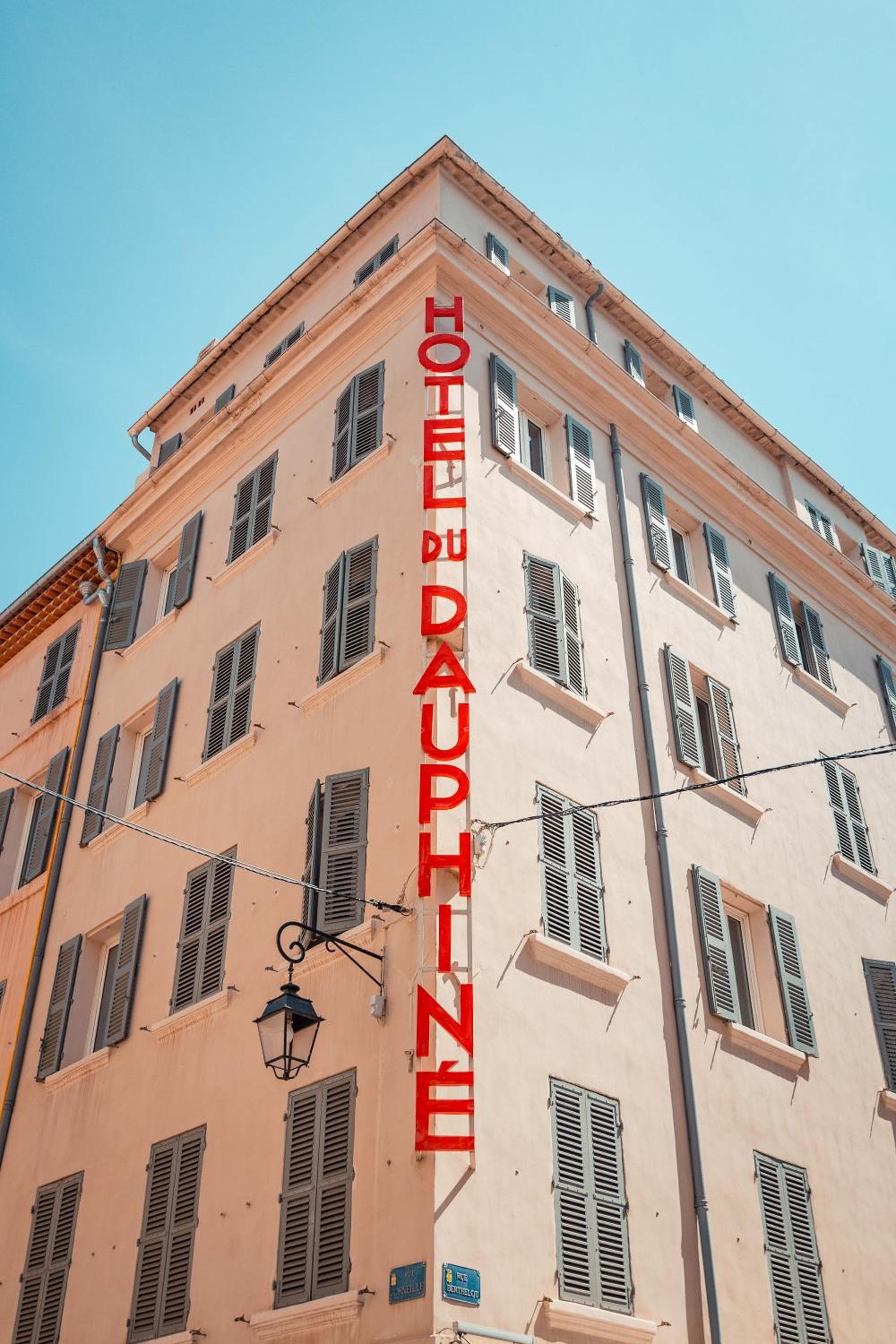 Grand Hôtel Dauphiné Toulon, Boutique Hôtel & Suites