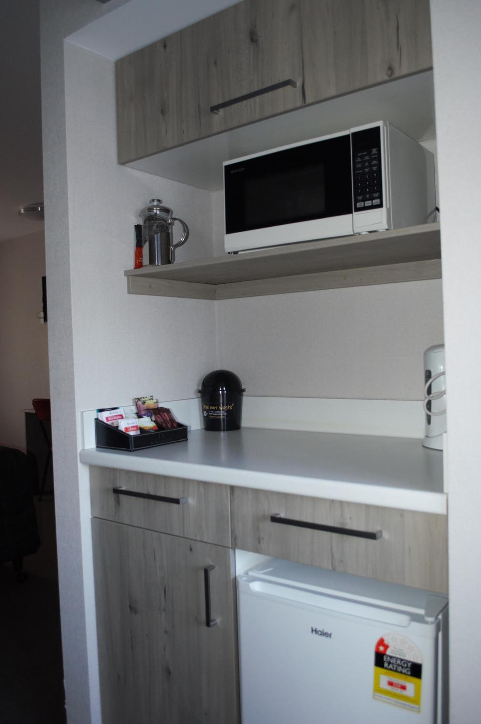 Carramar Motor Inn photo 9
