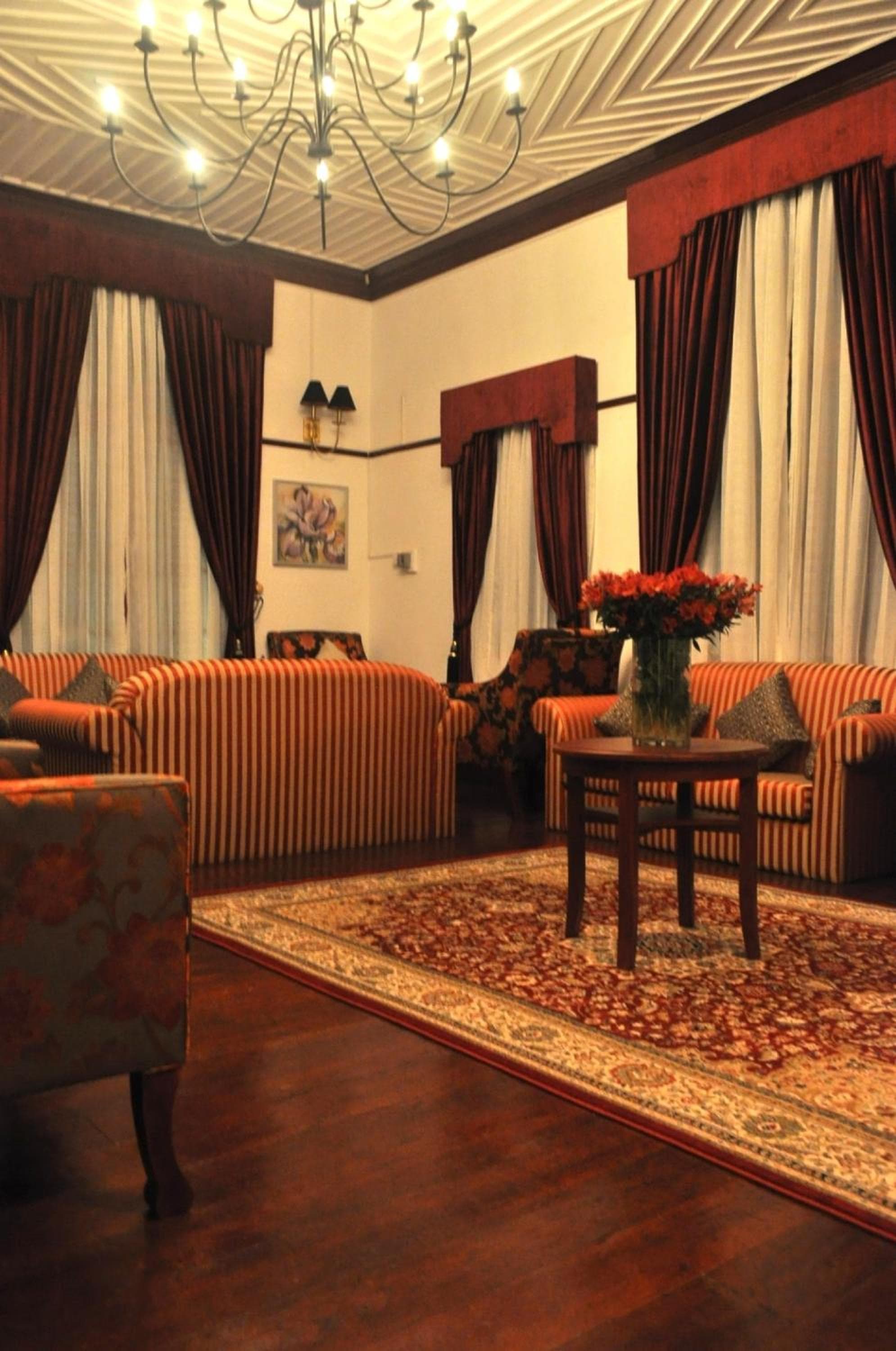 Royal Cocoon - Nuwara Eliya photo 2