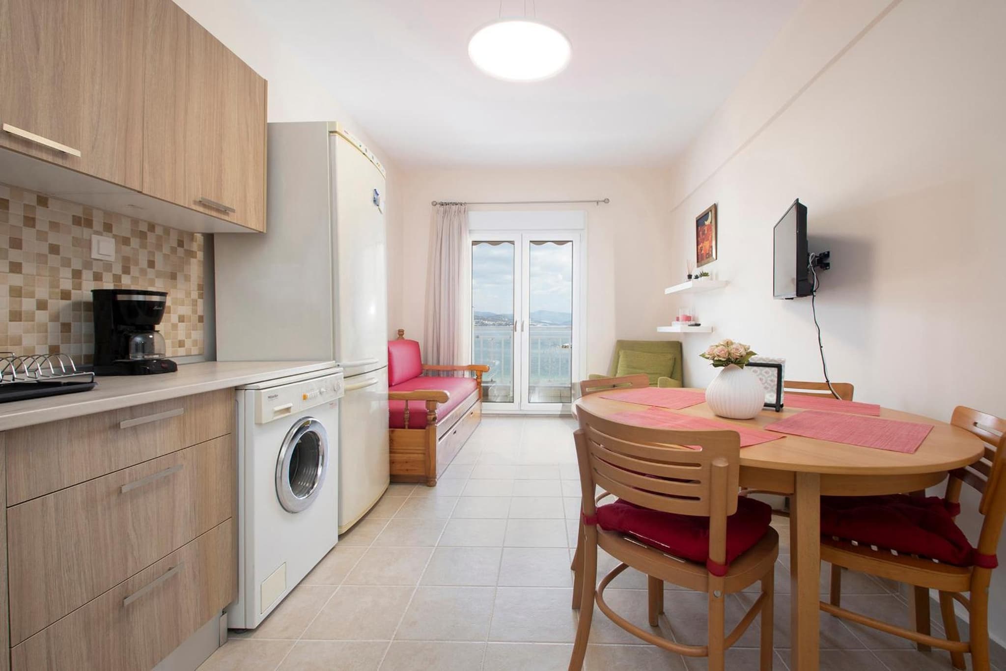 Seaview studio photo 2