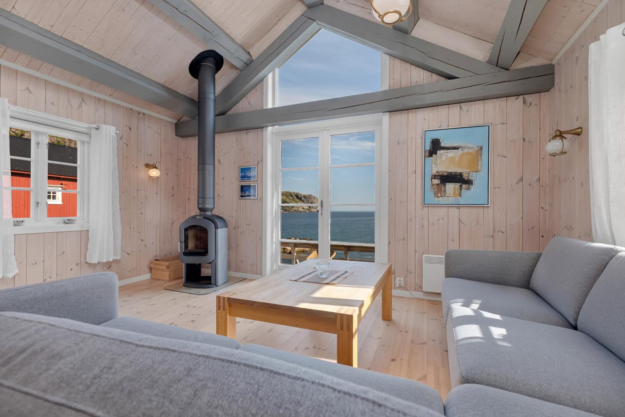 Lofoten Cottages by Nusfjord photo 8