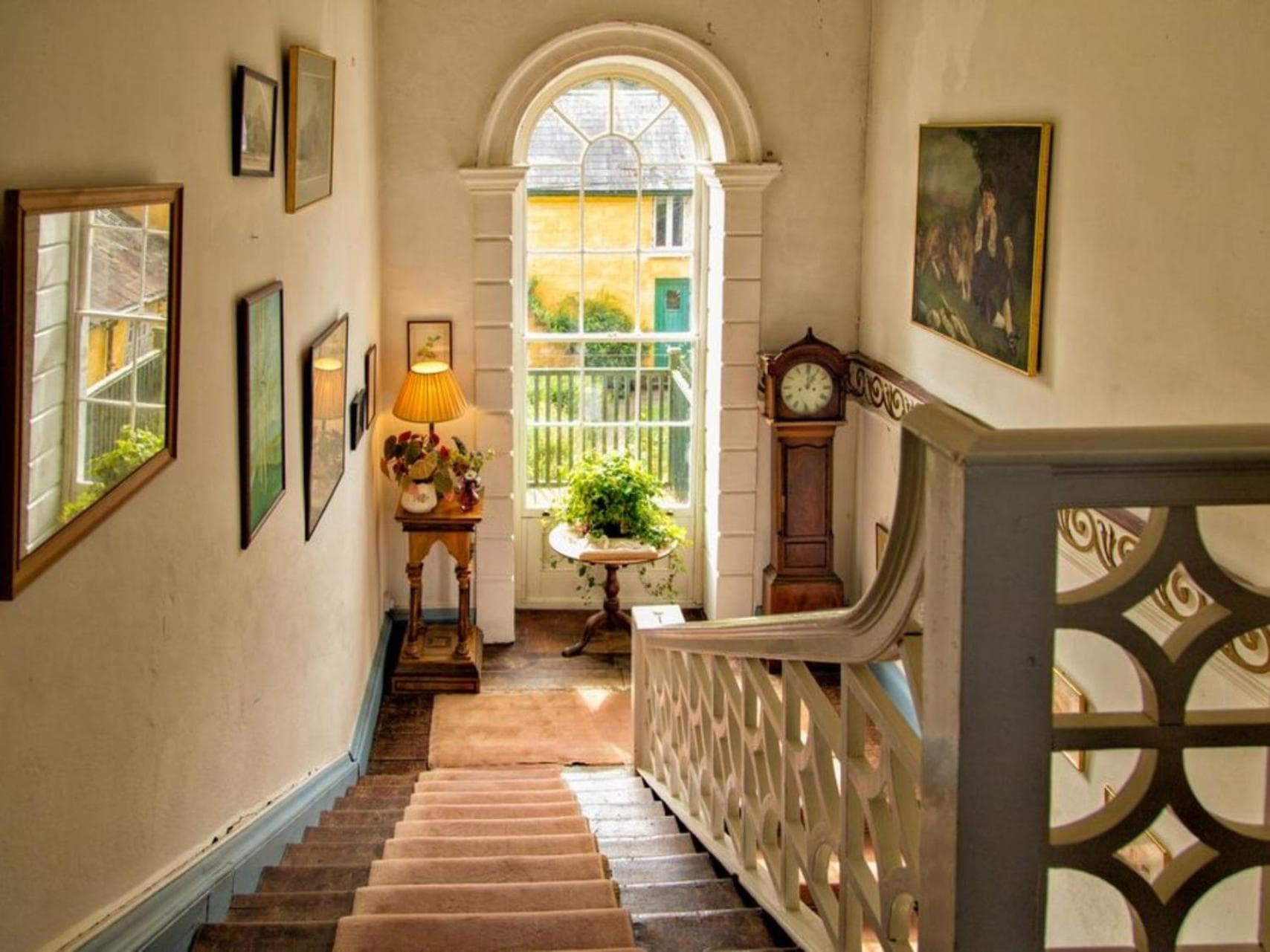 Roundwood House photo 5