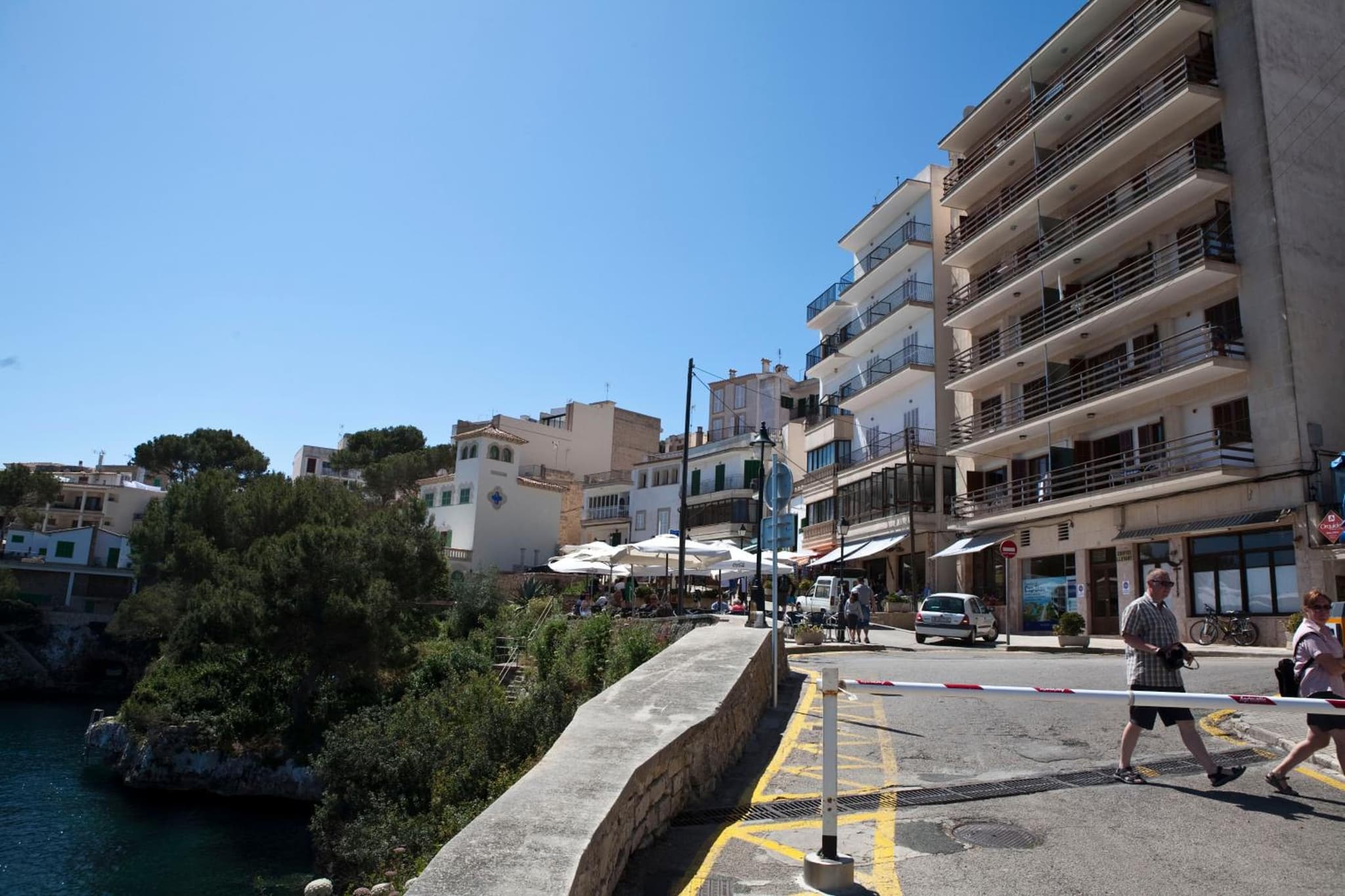 Apartamentos Llevant photo 5