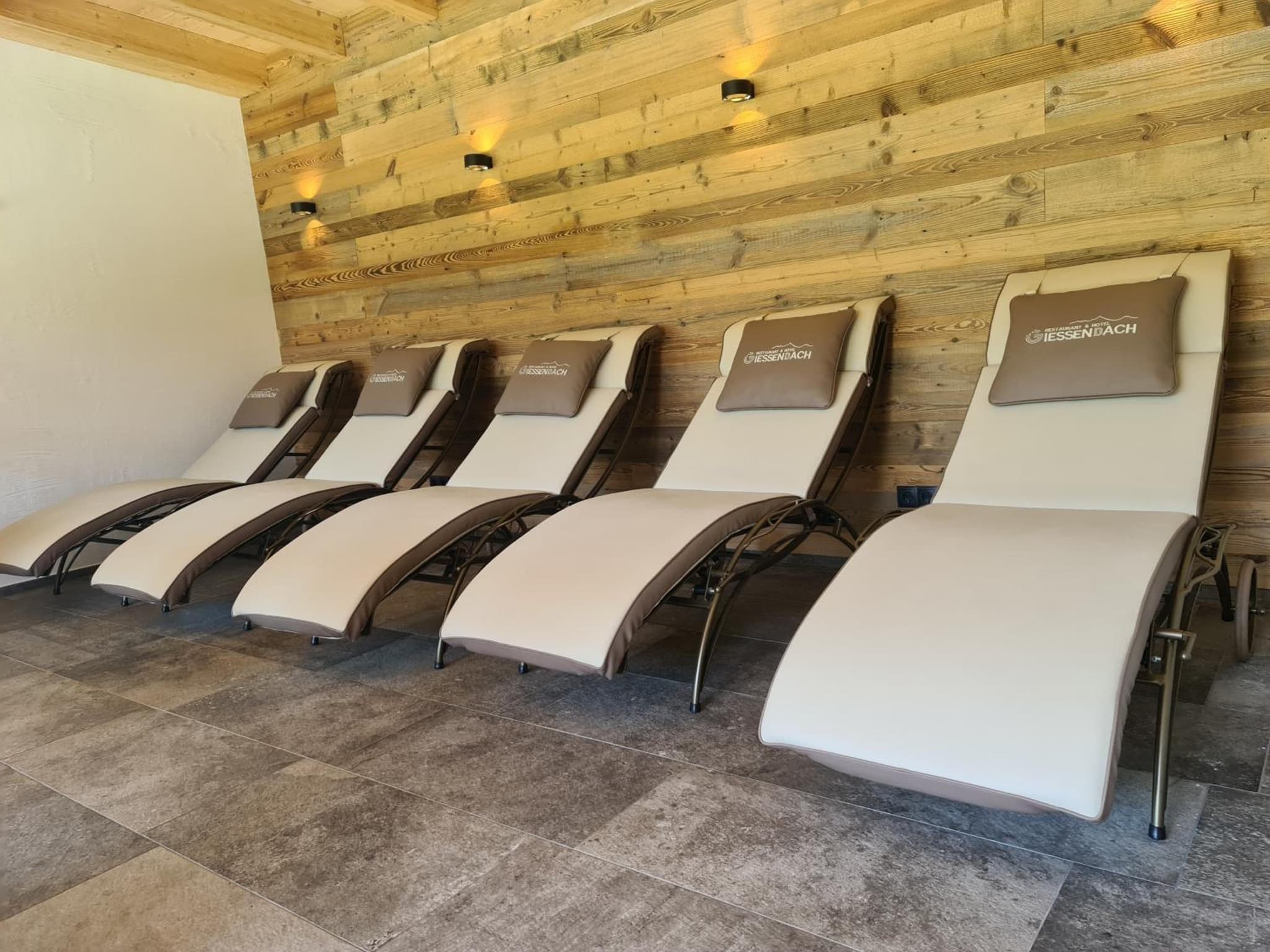 Hotel Giessenbach photo 2