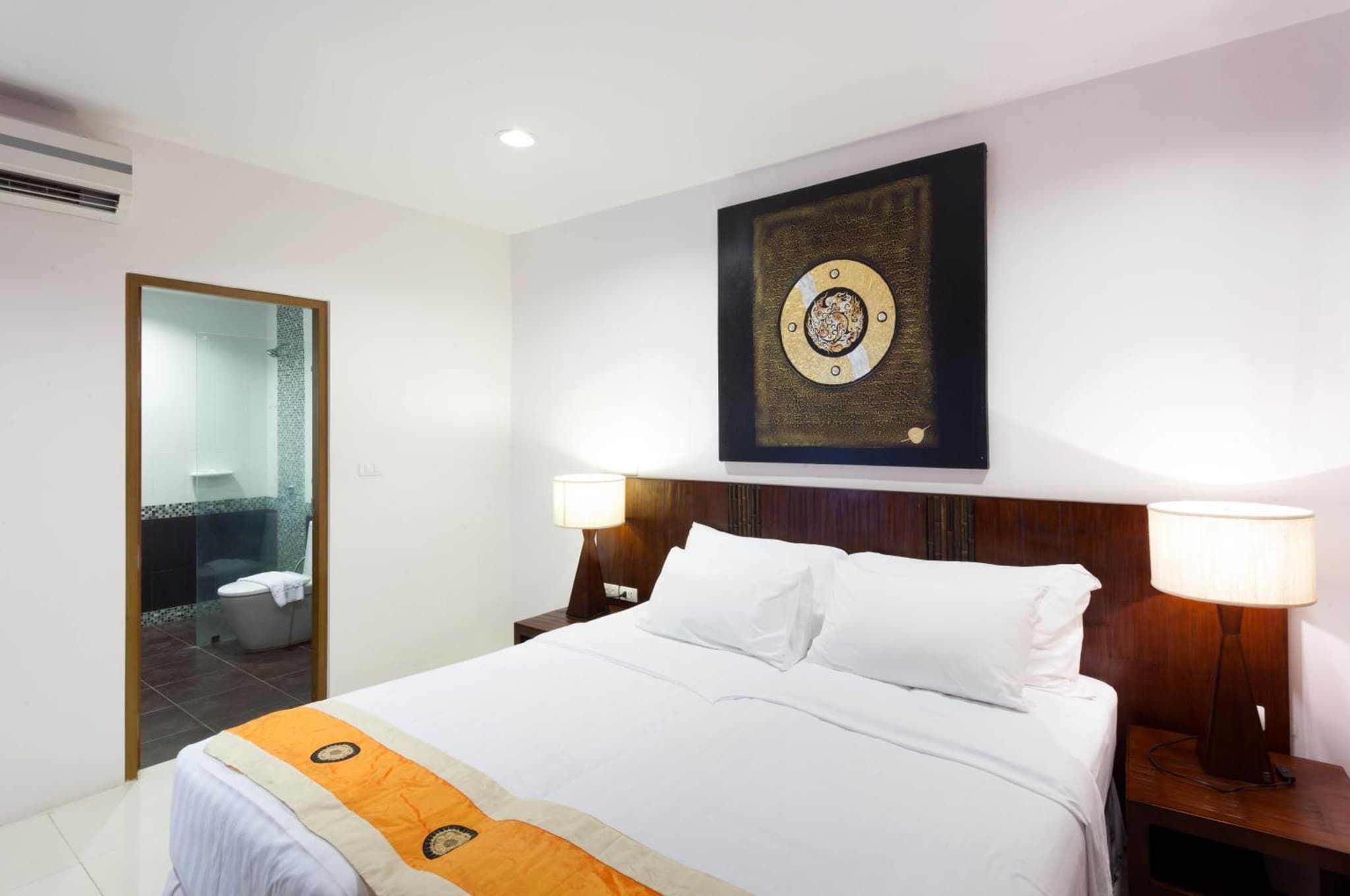 The Park Surin Serviced Apartments by RESAVA photo 3