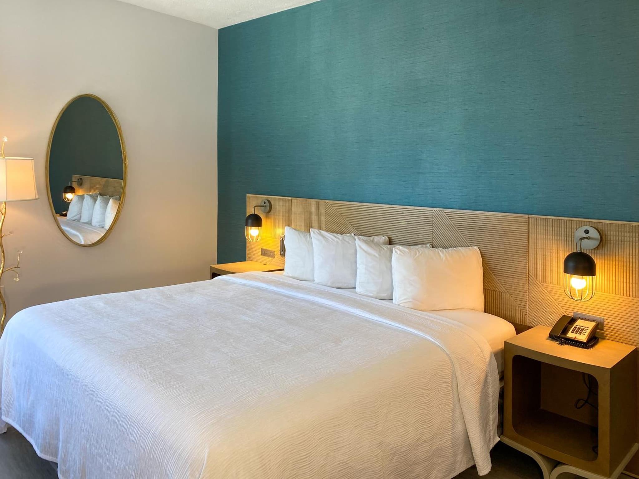 Marseilles Beachfront Hotel photo 4