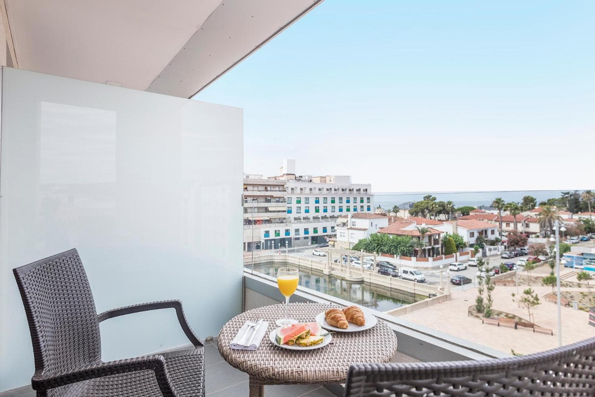 Hotel Balneario Playa de Comarruga photo 3