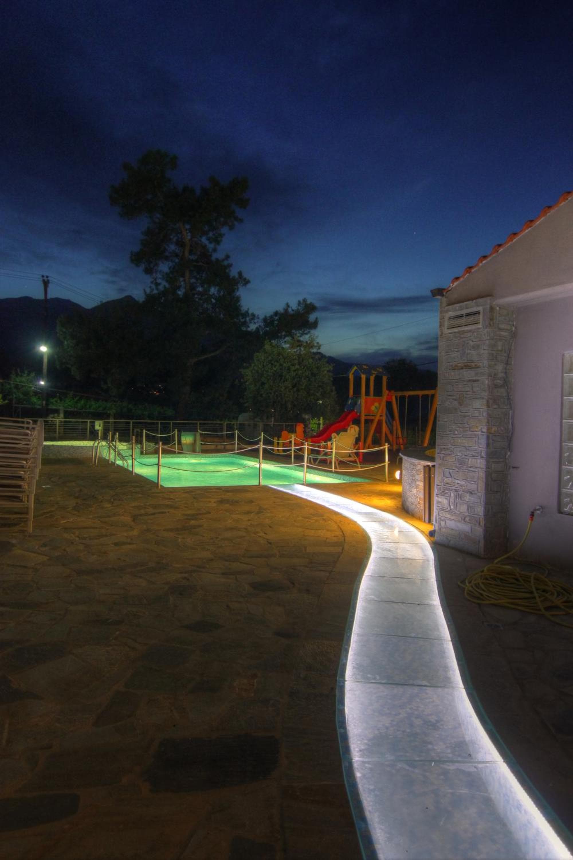 Ntinas Filoxenia Hotel & Spa photo 8