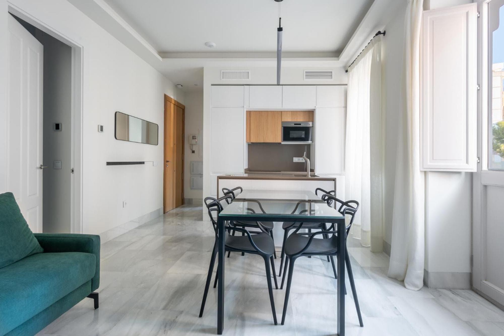 Apartamentos Pinar Málaga Centro - Alcazabilla photo 9