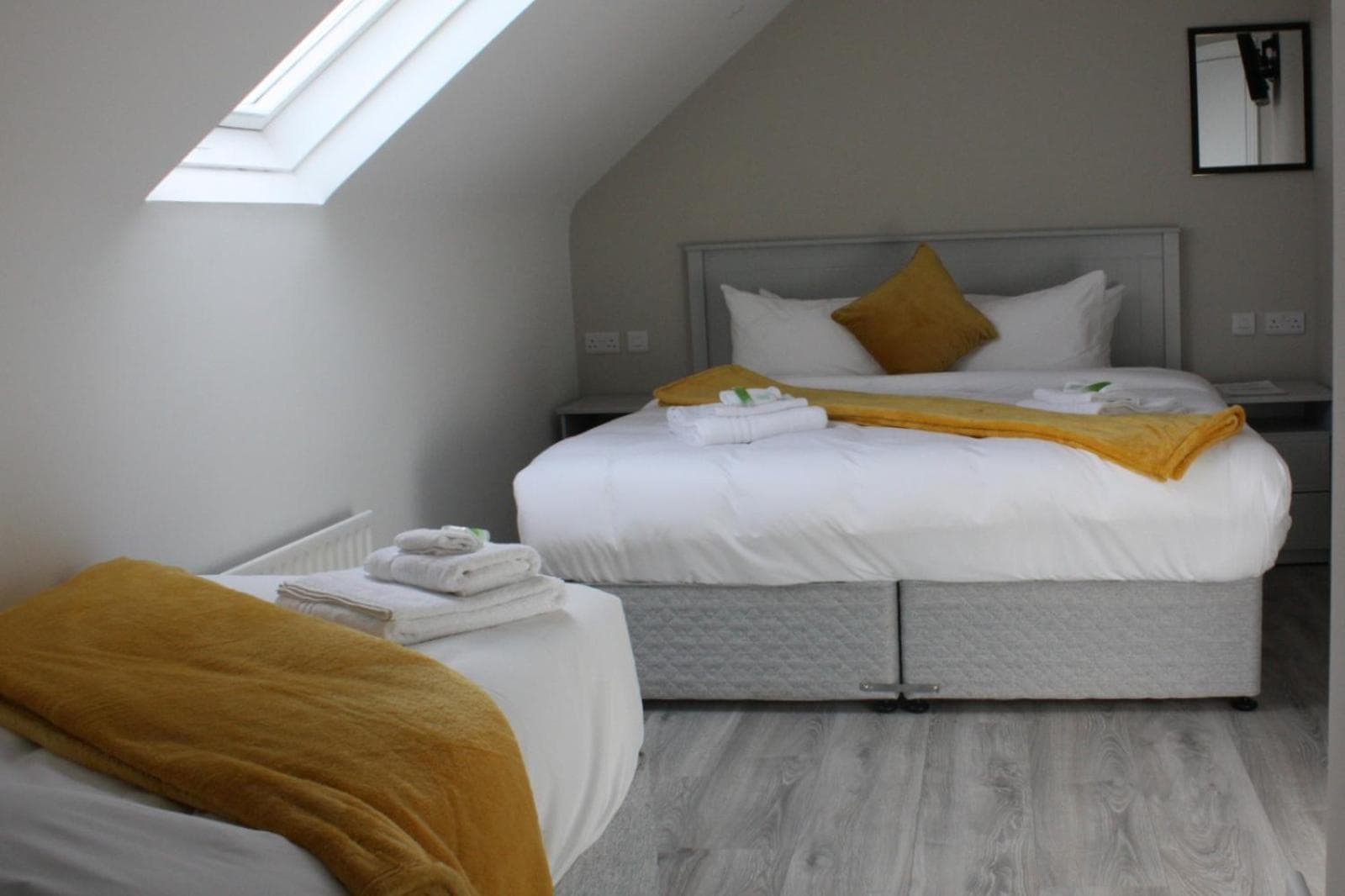 The Leitrim Inn and Blueway Lodge photo 3