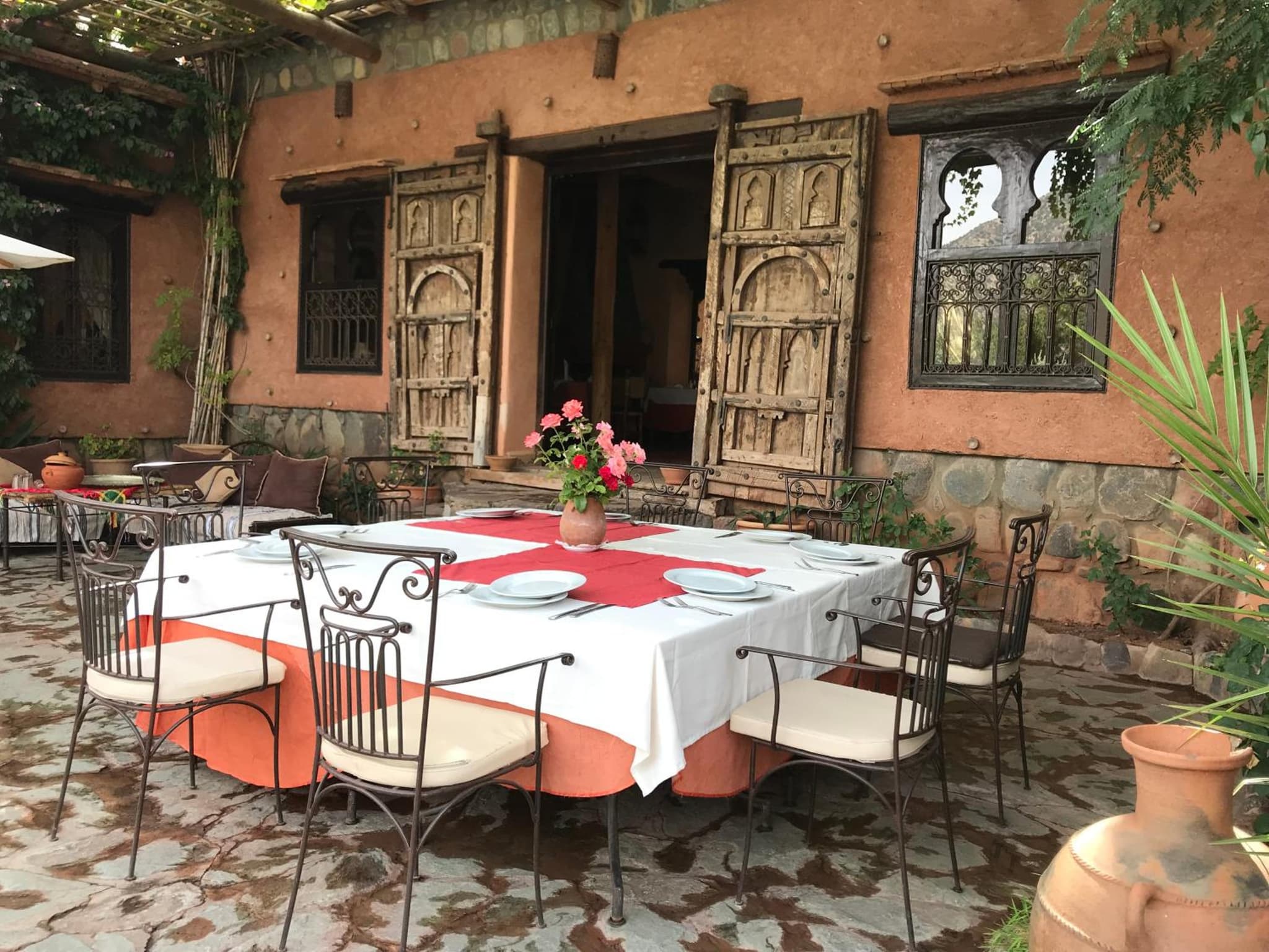 dining