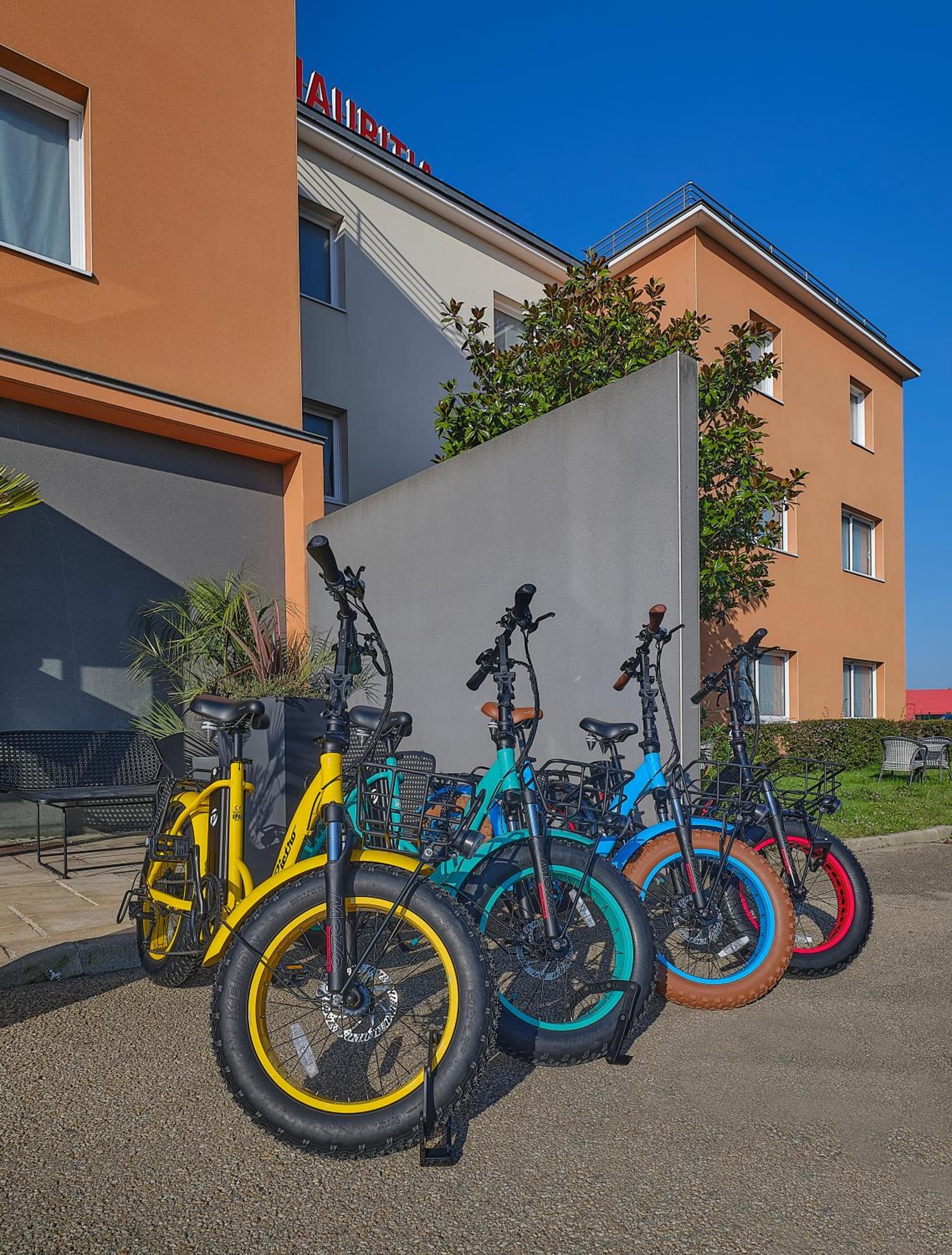 activities & amenities