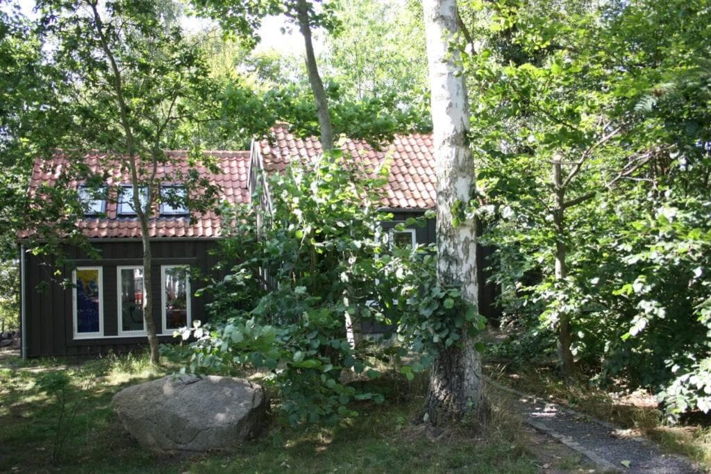 Oak Cottage near Rønne & Beach photo 7