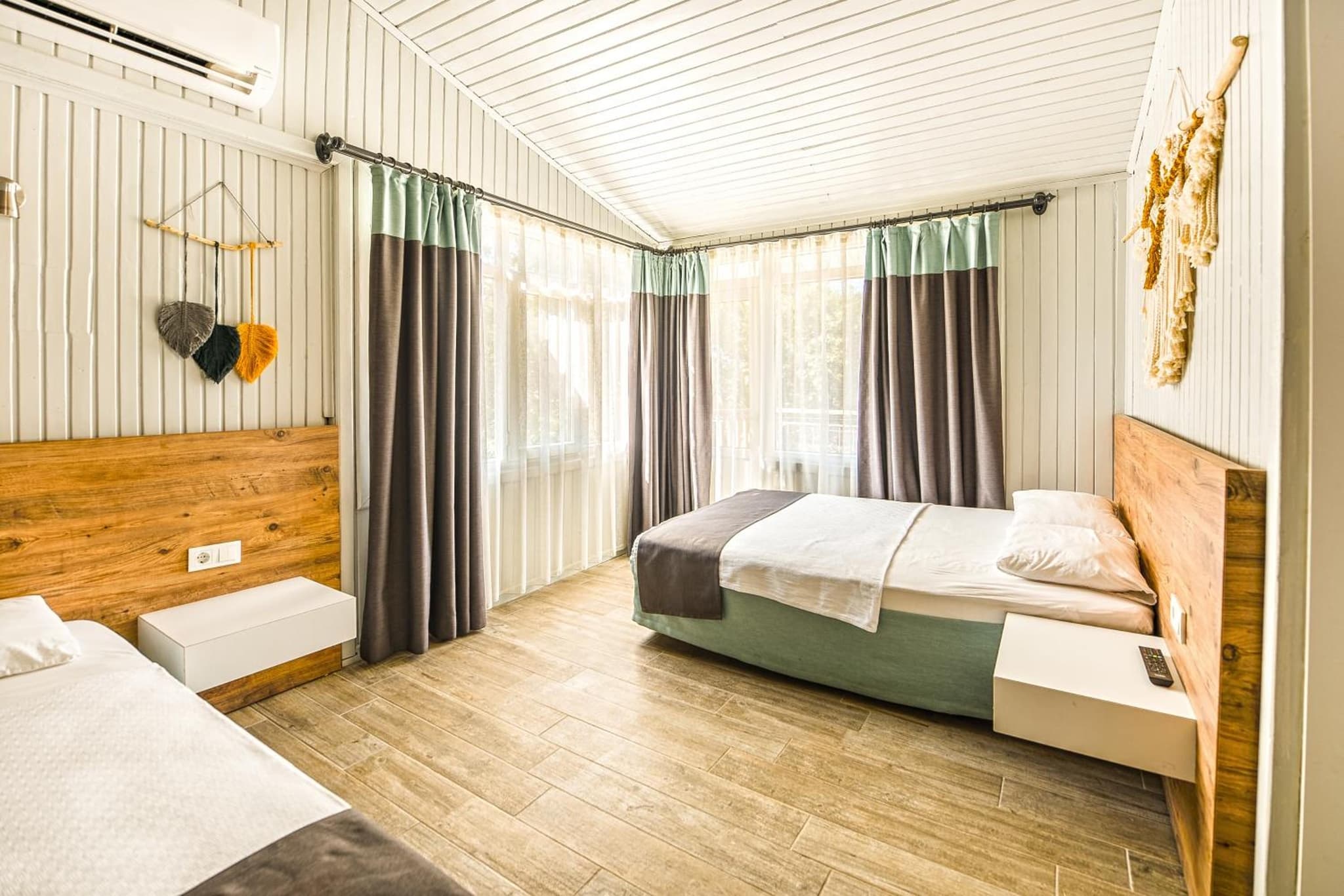 Leda Beach Hotel photo 2