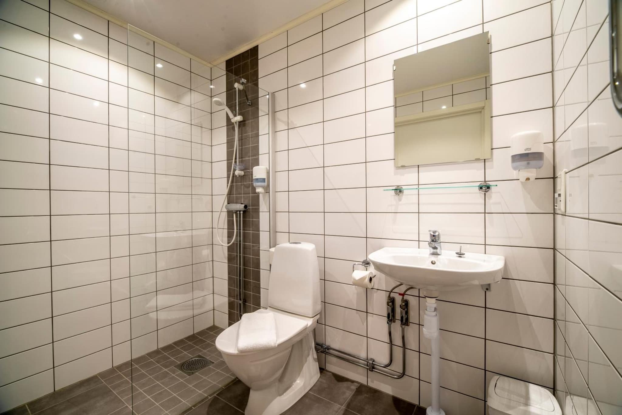 Simloc Hotel Drottninggatan photo 9