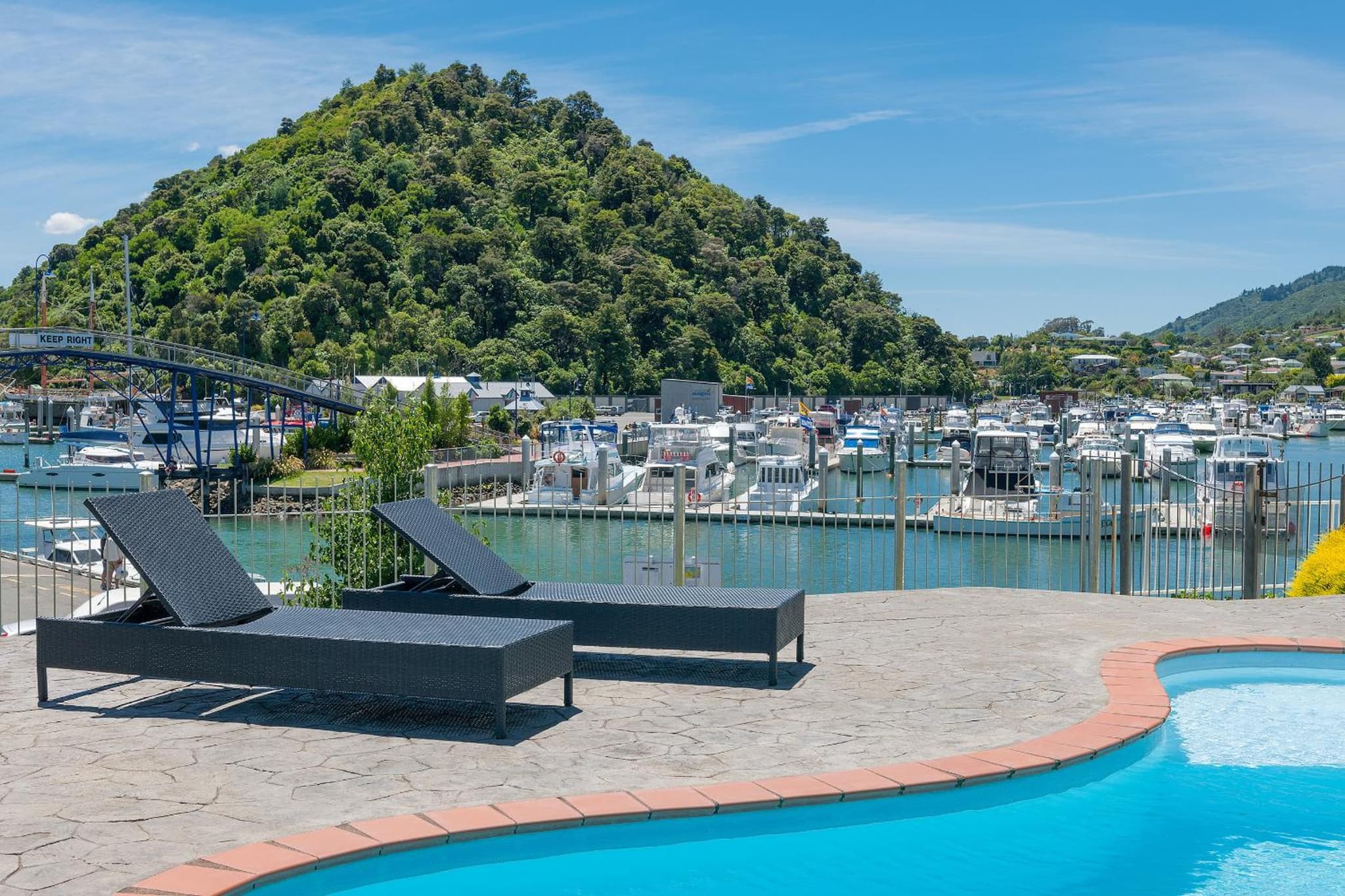 Beachcomber Inn Picton photo 8