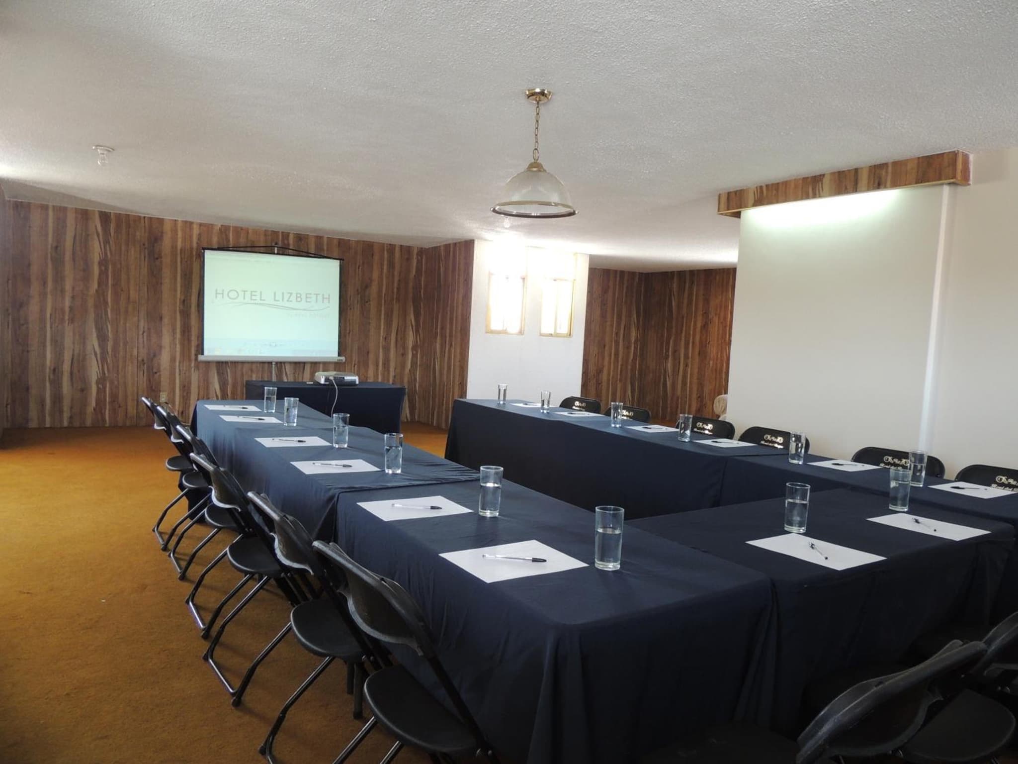 Hotel Lizbeth photo 2