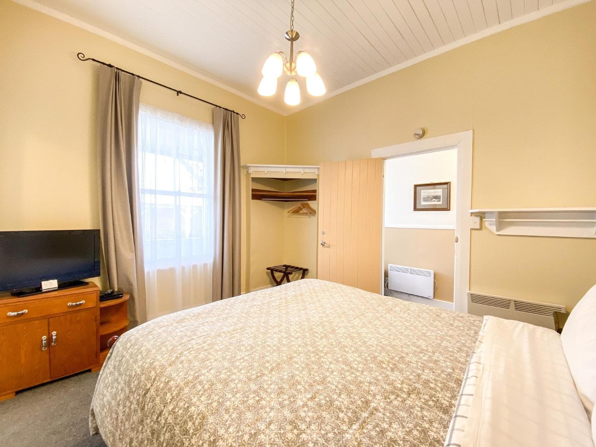 Tongariro Crossing Lodge photo 3