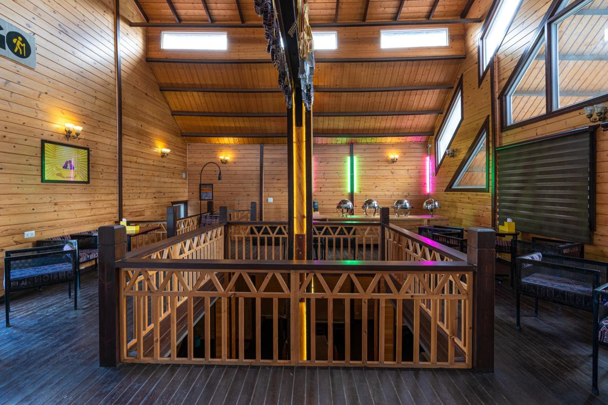 The Hosteller Kasar Devi photo 8