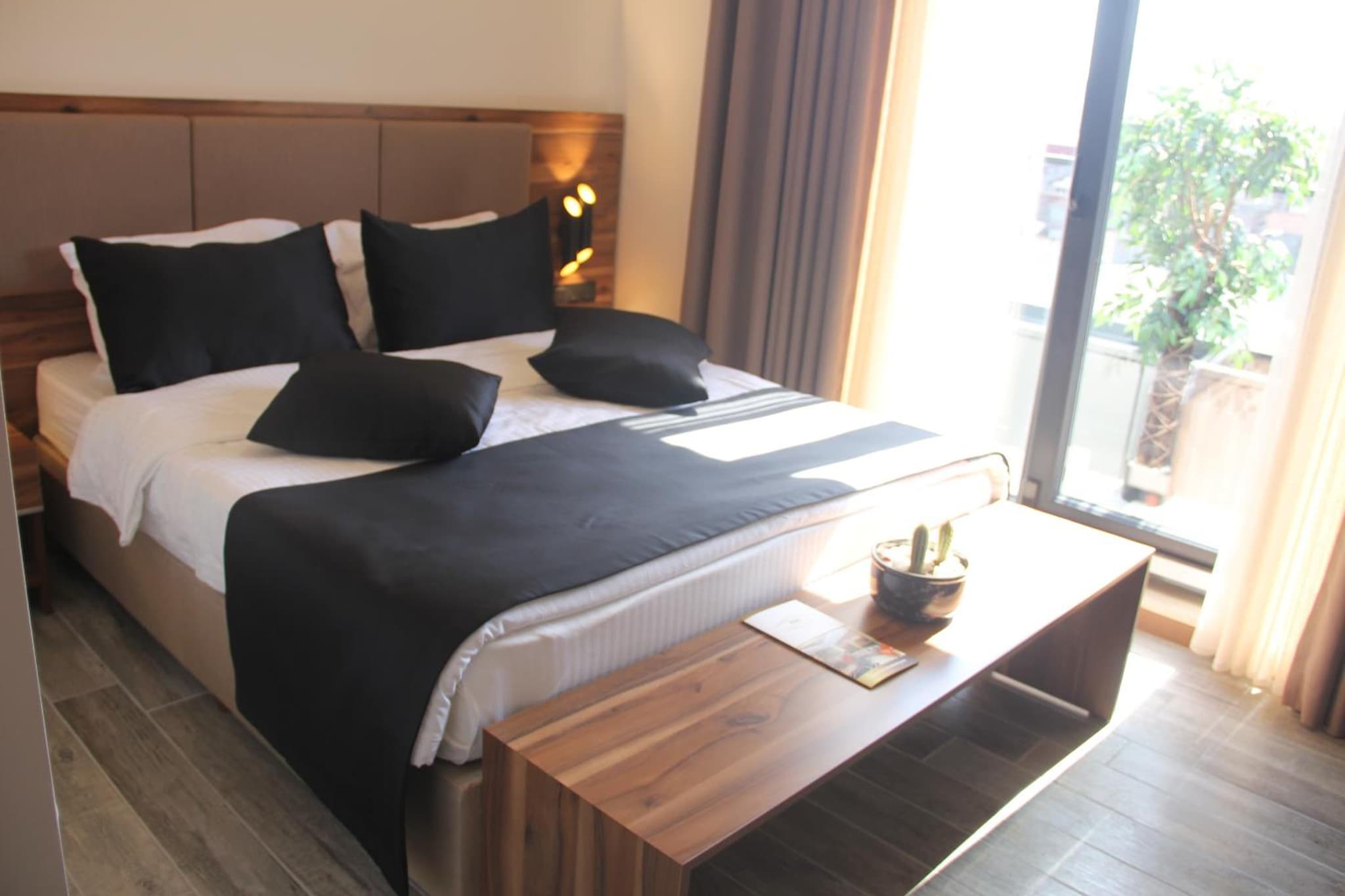 Mari Suites Hotel photo 2