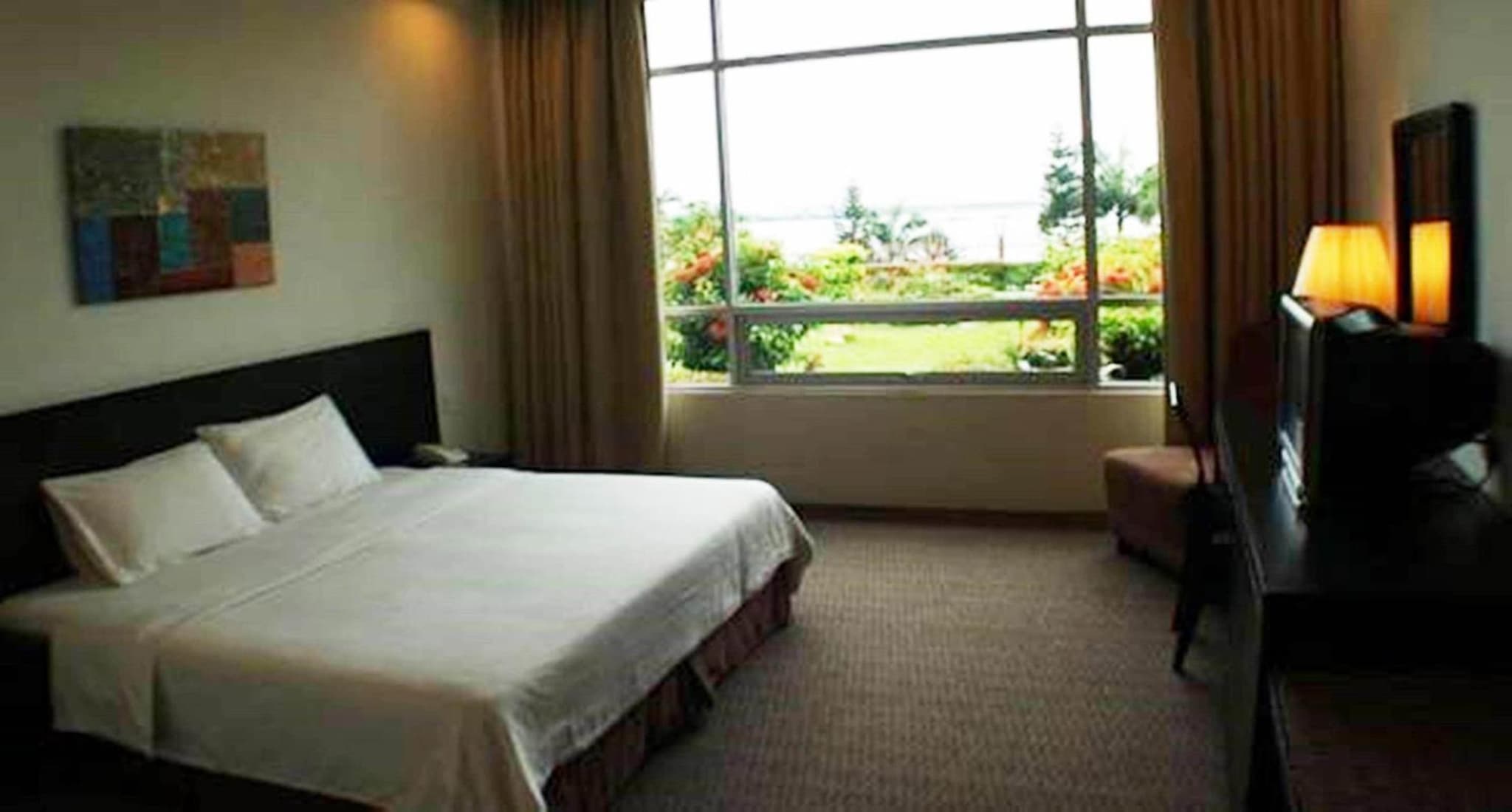Straits View Hotel JB photo 6
