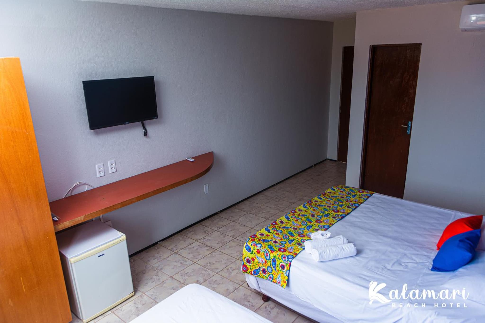 Kalamari Beach Hotel photo 4
