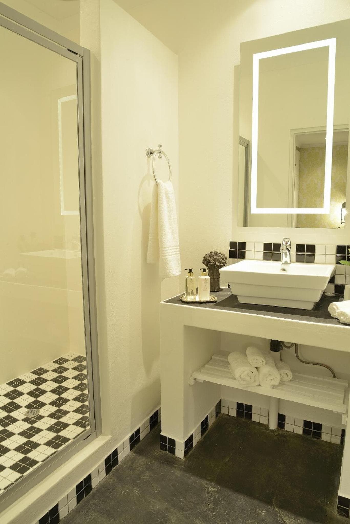 Duke & Duchess Boutique Hotel photo 5