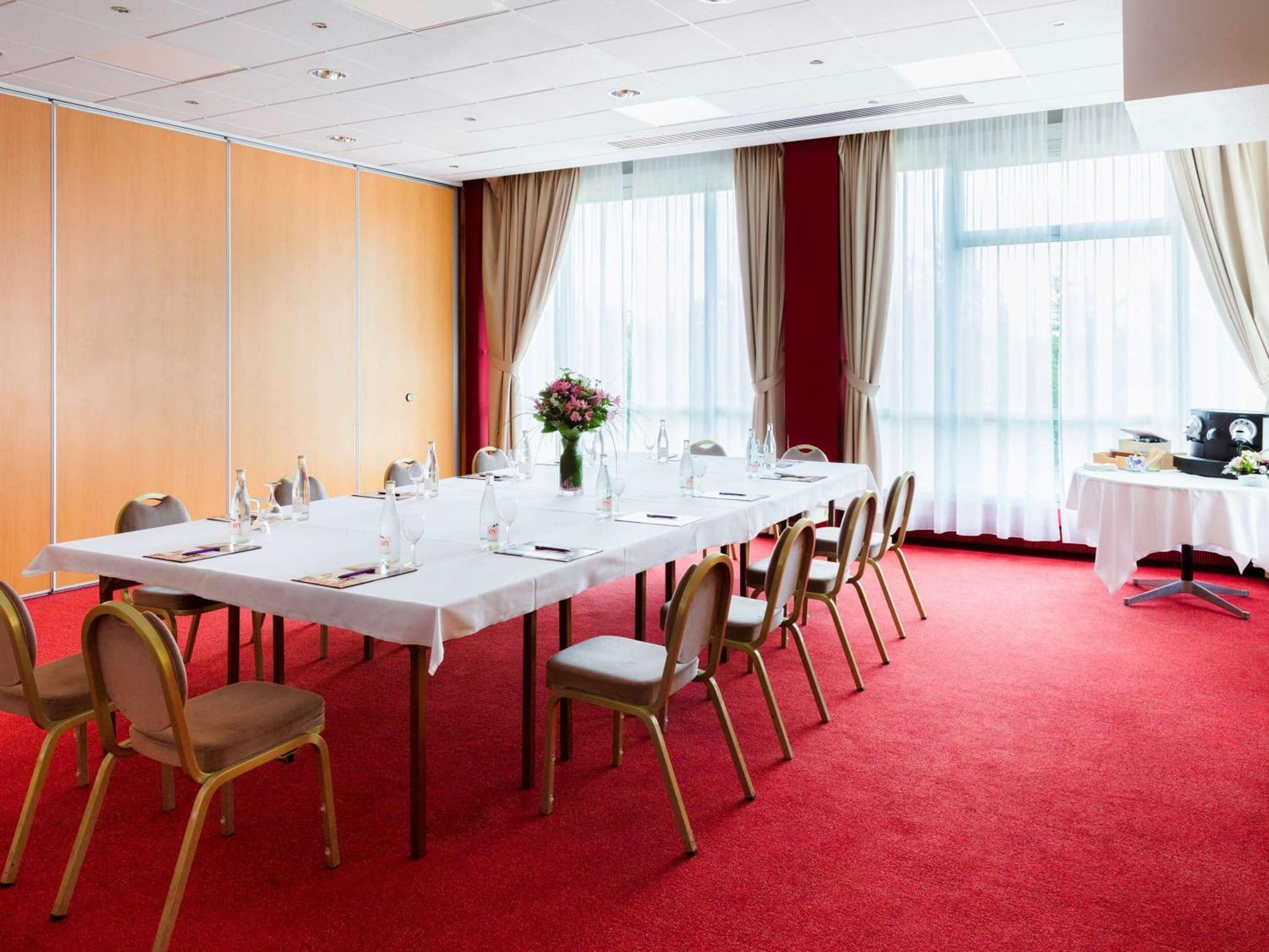 meeting & event spaces