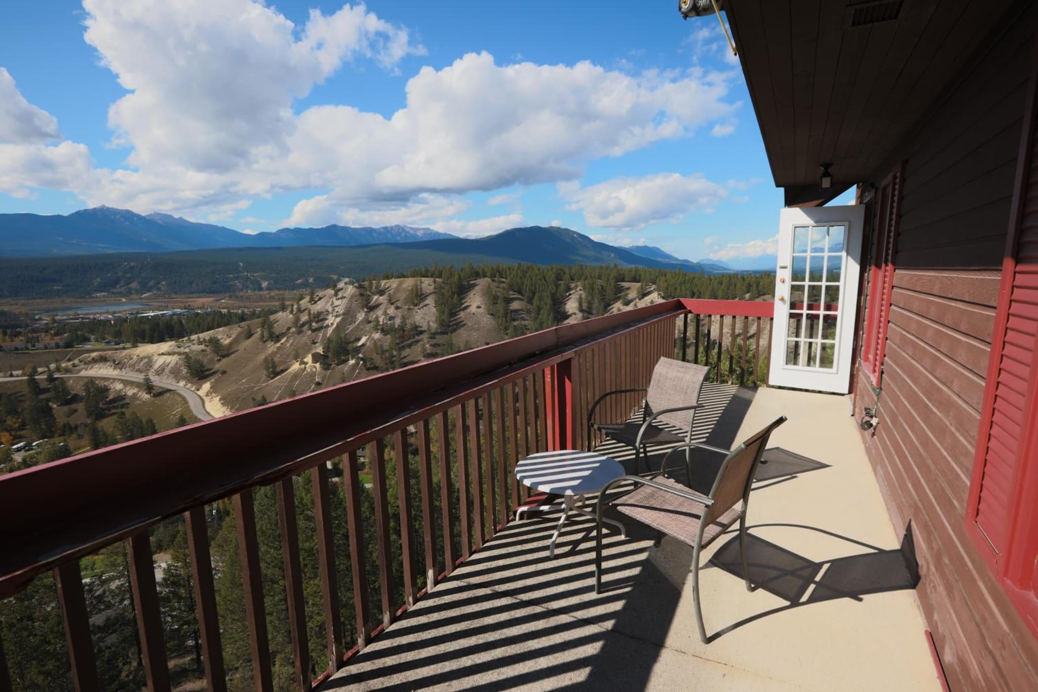Radium Chalet photo 3