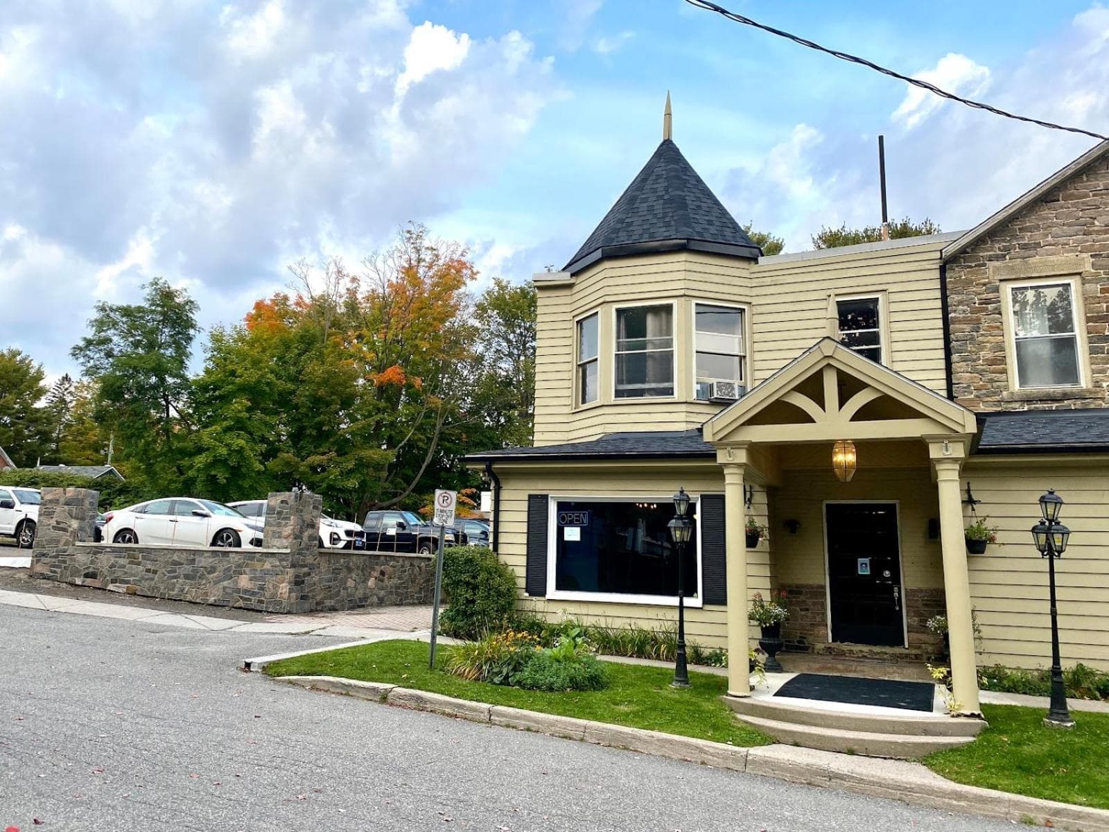 Inn at the Falls photo 3