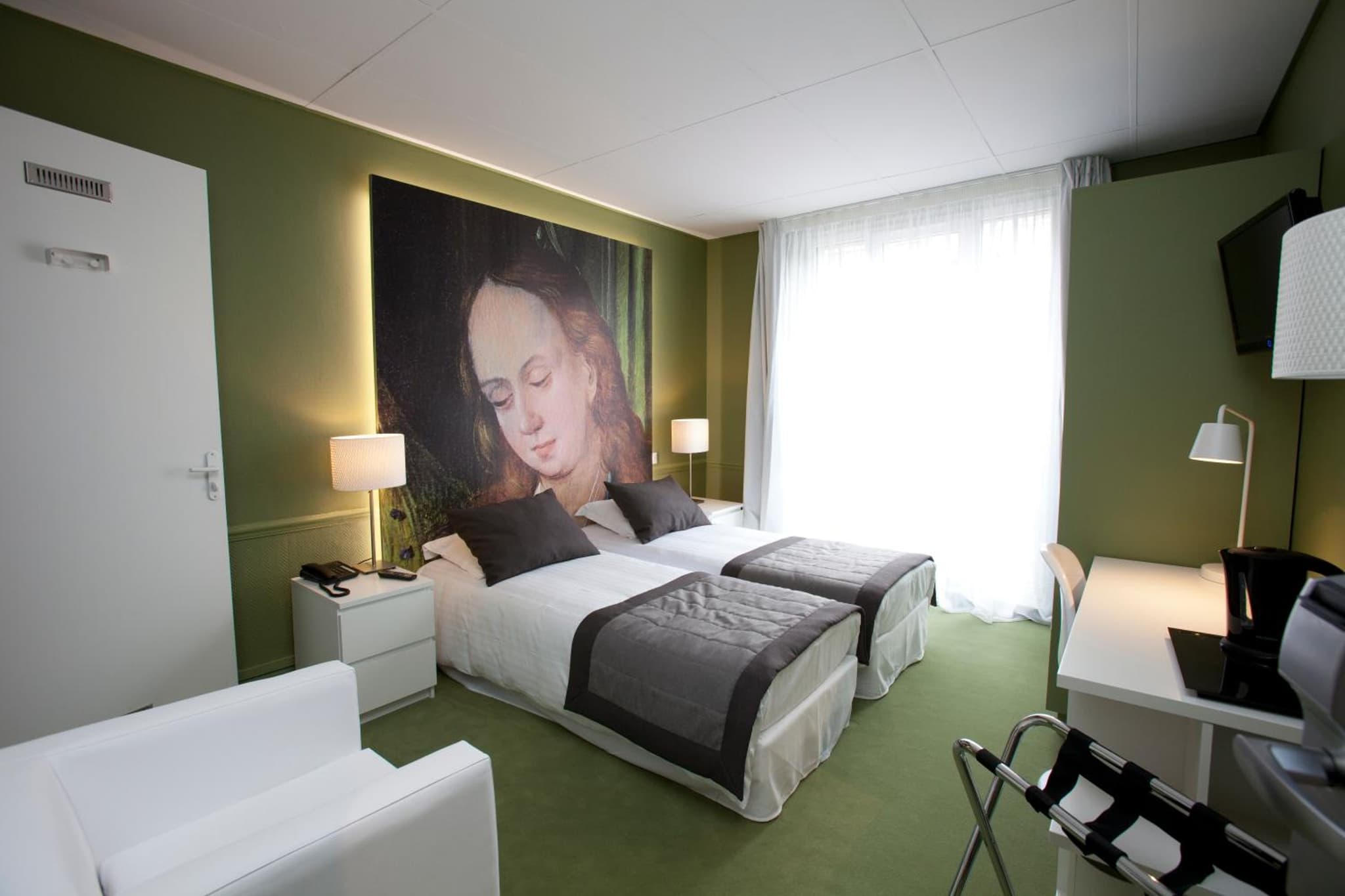 Hôtel Cecyl Reims Centre photo 9