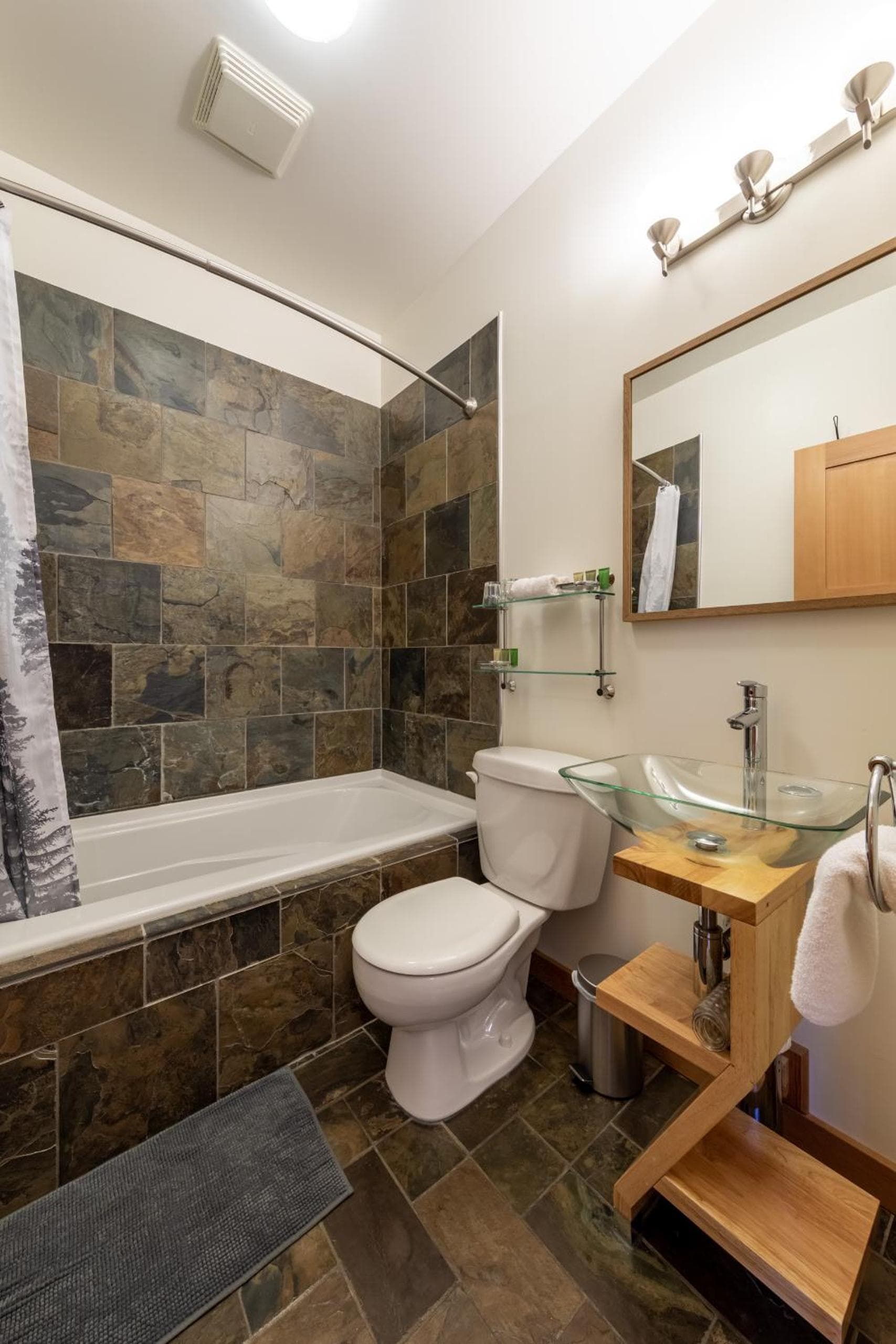 Canyon Ridge Lodge photo 6
