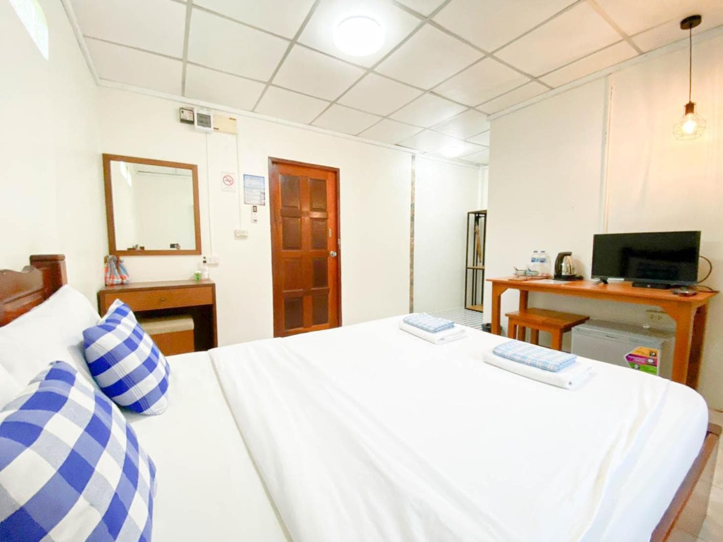 Samet Bellhouse photo 6