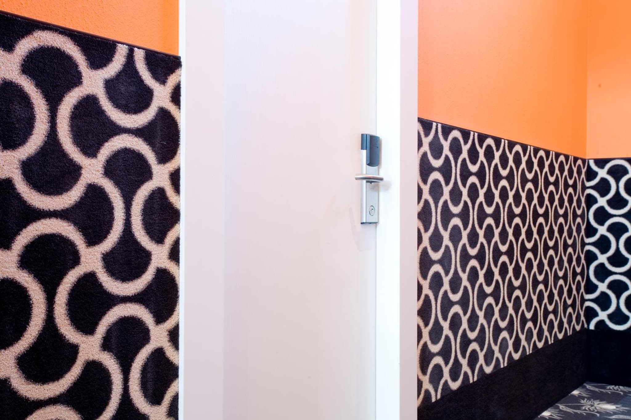 Hotel Roermond Next Door photo 7