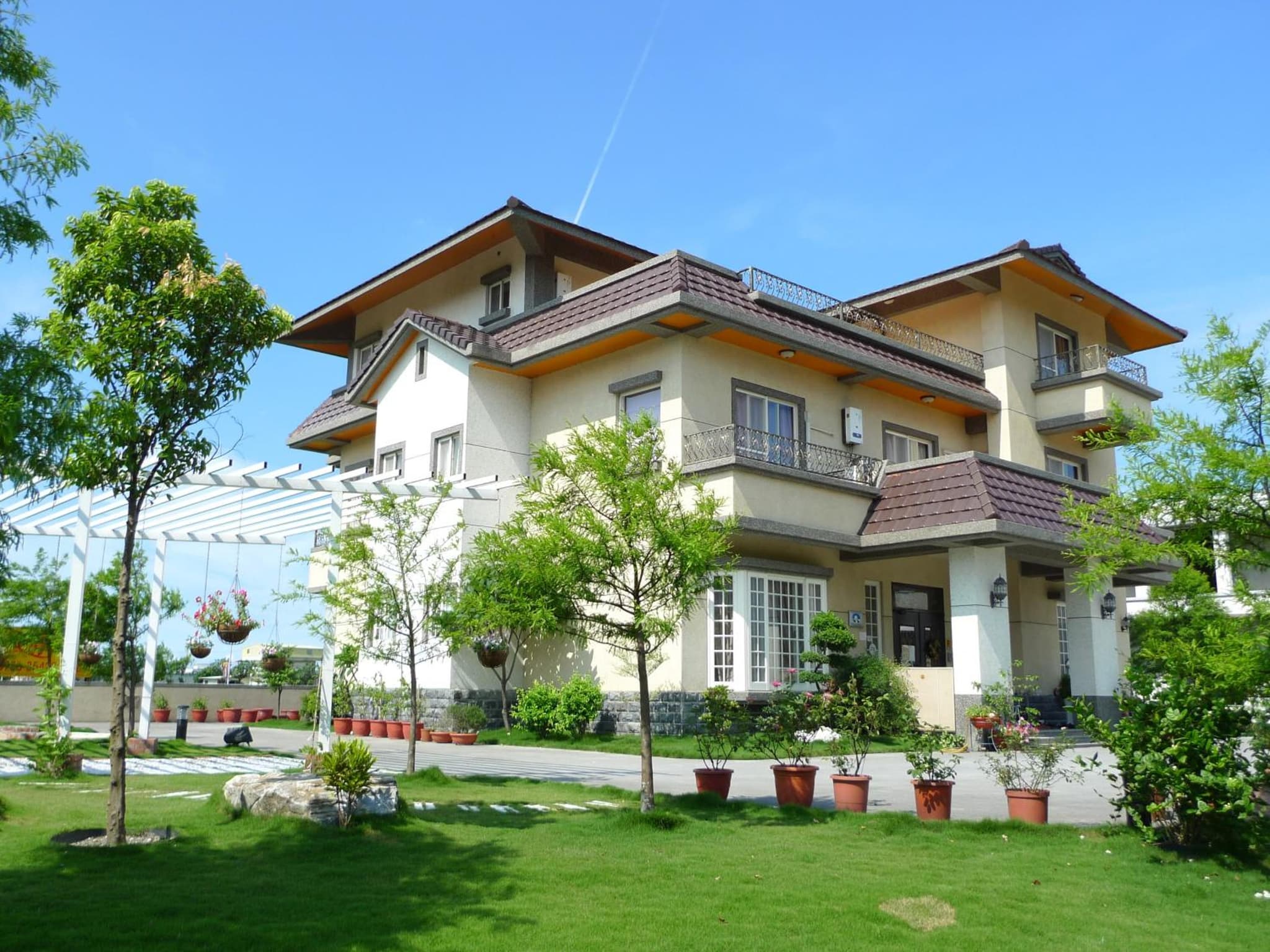 Elegance House photo 2