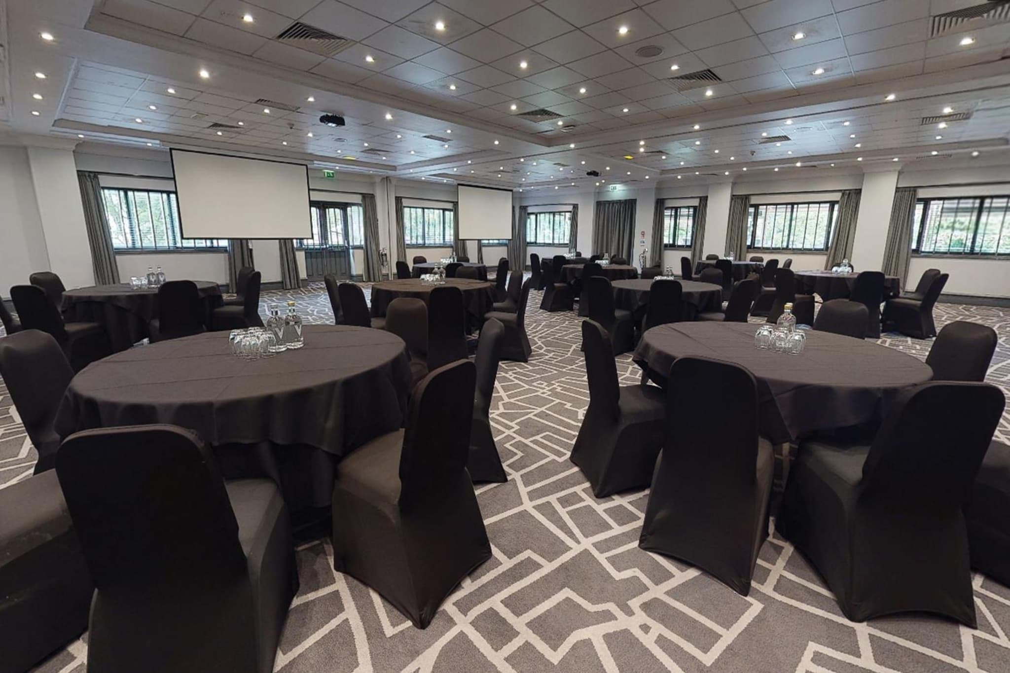 Village Hotel Warrington photo 8